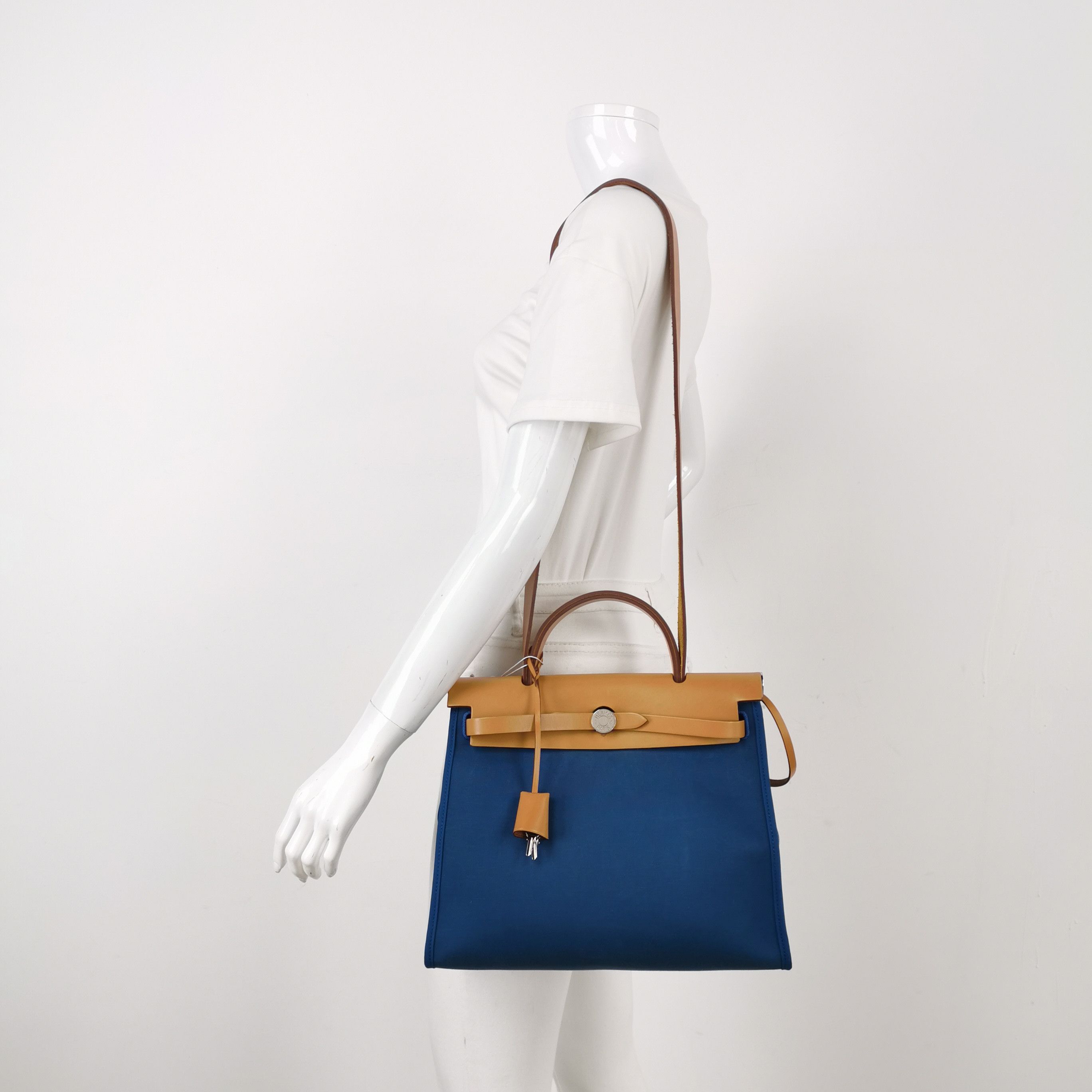 Hermes Hermes Women os Shoulder Bags Size ONE SIZE - 2 Thumbnail