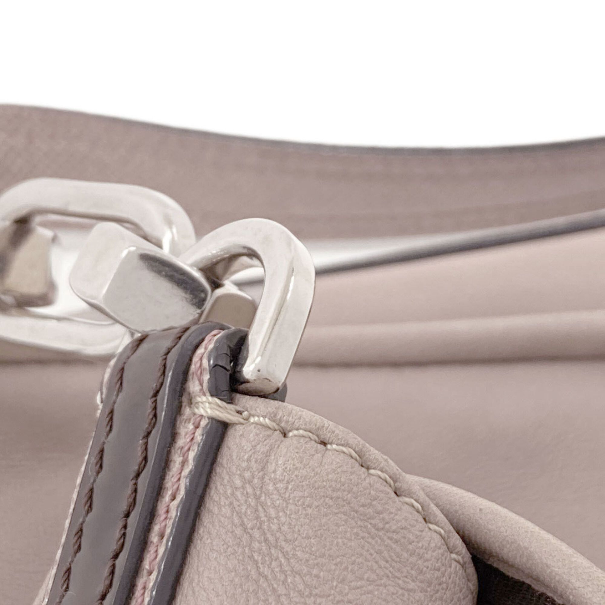Loewe Loewe Anagram 2-Way Shoulder Bag, Lambskin, Women's Size ONE SIZE - 15 Thumbnail
