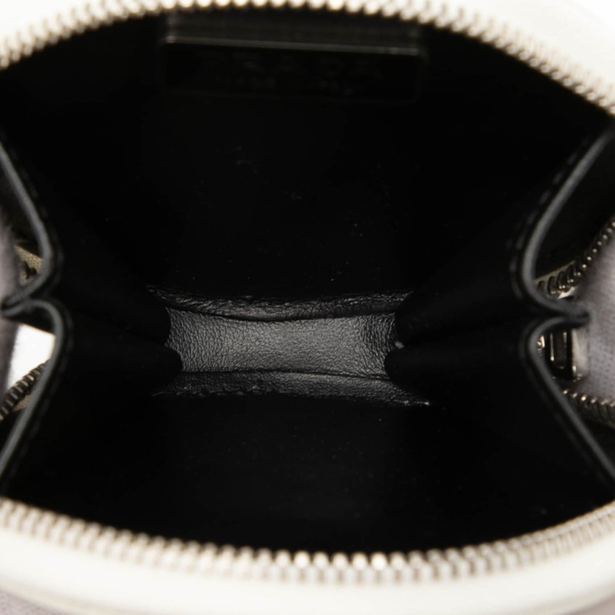 Prada Prada Triangle Logo Wallet/Coin Case Round Pouch Key Charm White Patent Leather Women's PRADA Size ONE SIZE - 4 Thumbnail