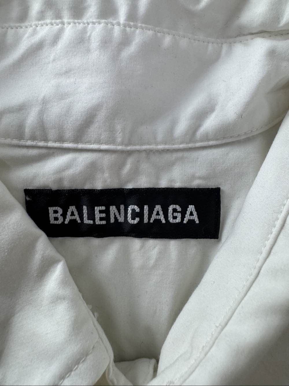 Balenciaga Balenciaga Donate Logo Graphic Button Up Shirt Size XS Size US XS / EU 42 / 0 - 3 Thumbnail
