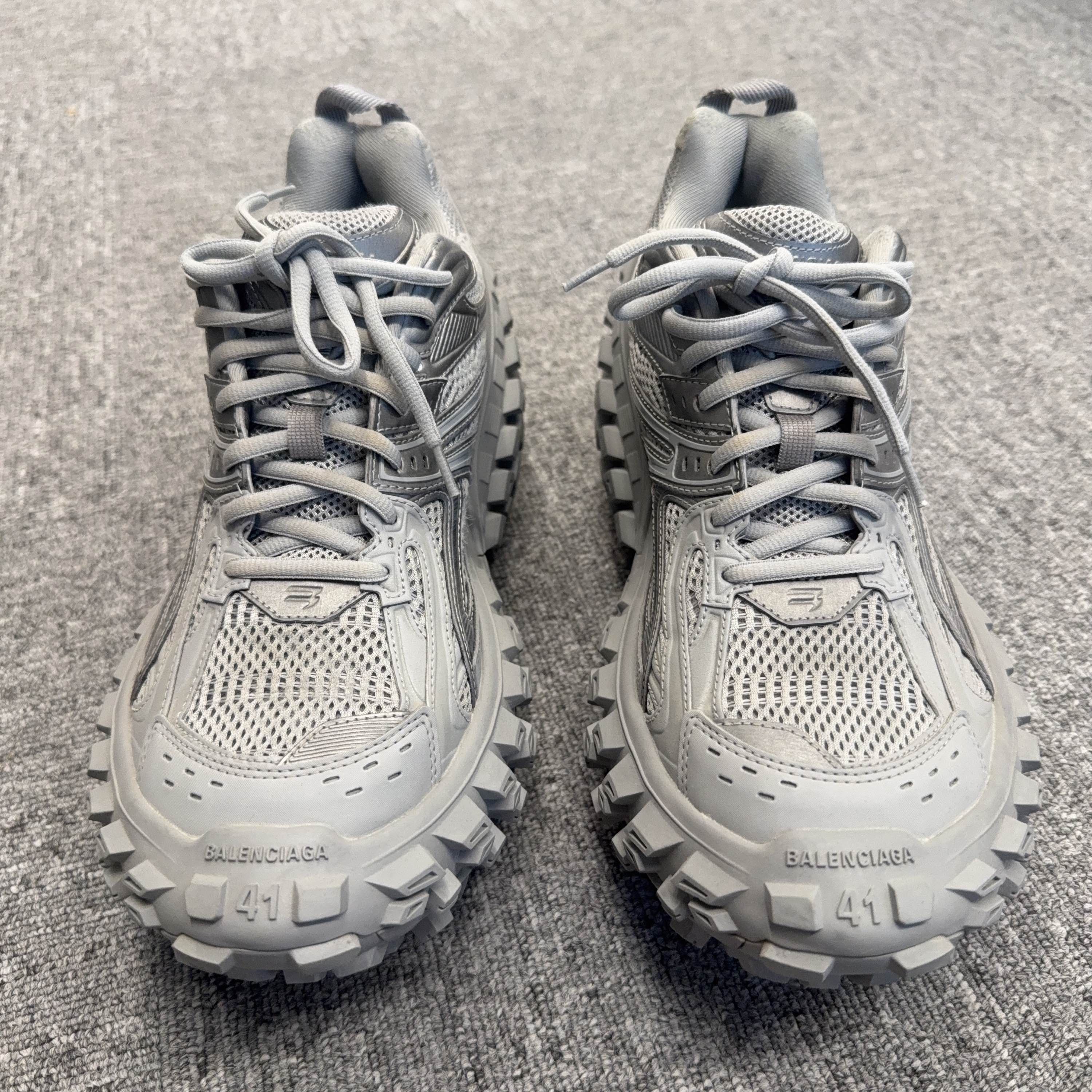 Balenciaga Balenciaga Bouncer Low-Top Sneakers Gray Size 8 Size US 8 / EU 41 - 2 Thumbnail