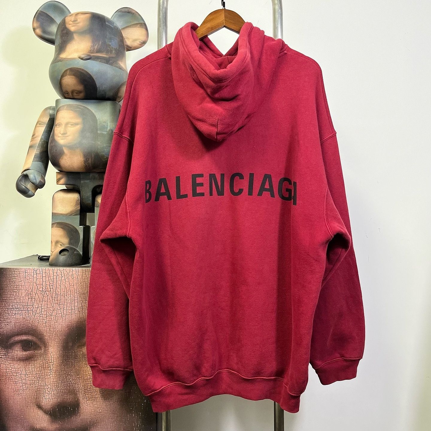 Balenciaga Balenciaga Back Logo Red Hoodie Size L Size US L / EU 52-54 / 3 - 2 Thumbnail