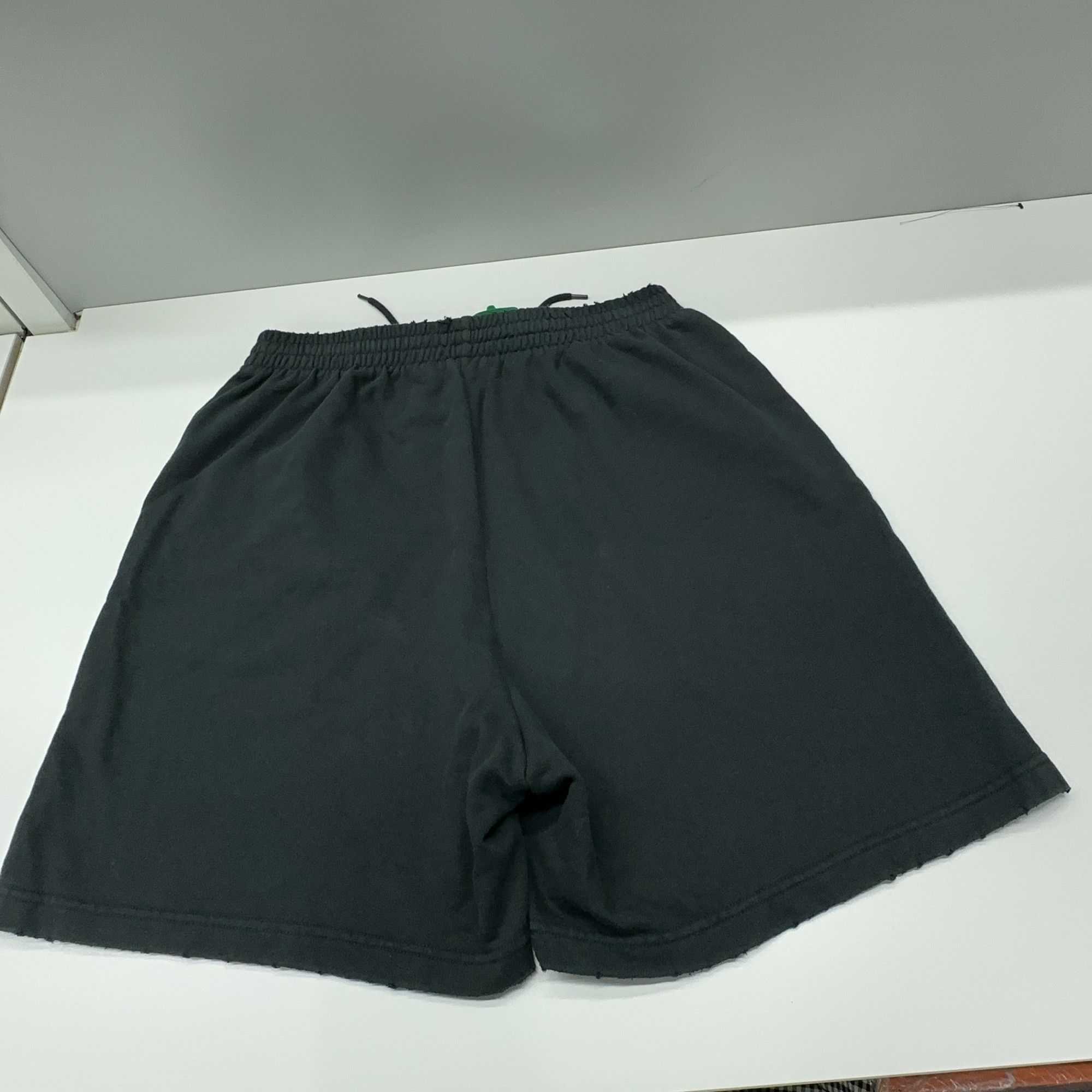 Balenciaga Balenciaga BB Logo Cotton Shorts Size S Size US 30 / EU 46 - 10 Thumbnail