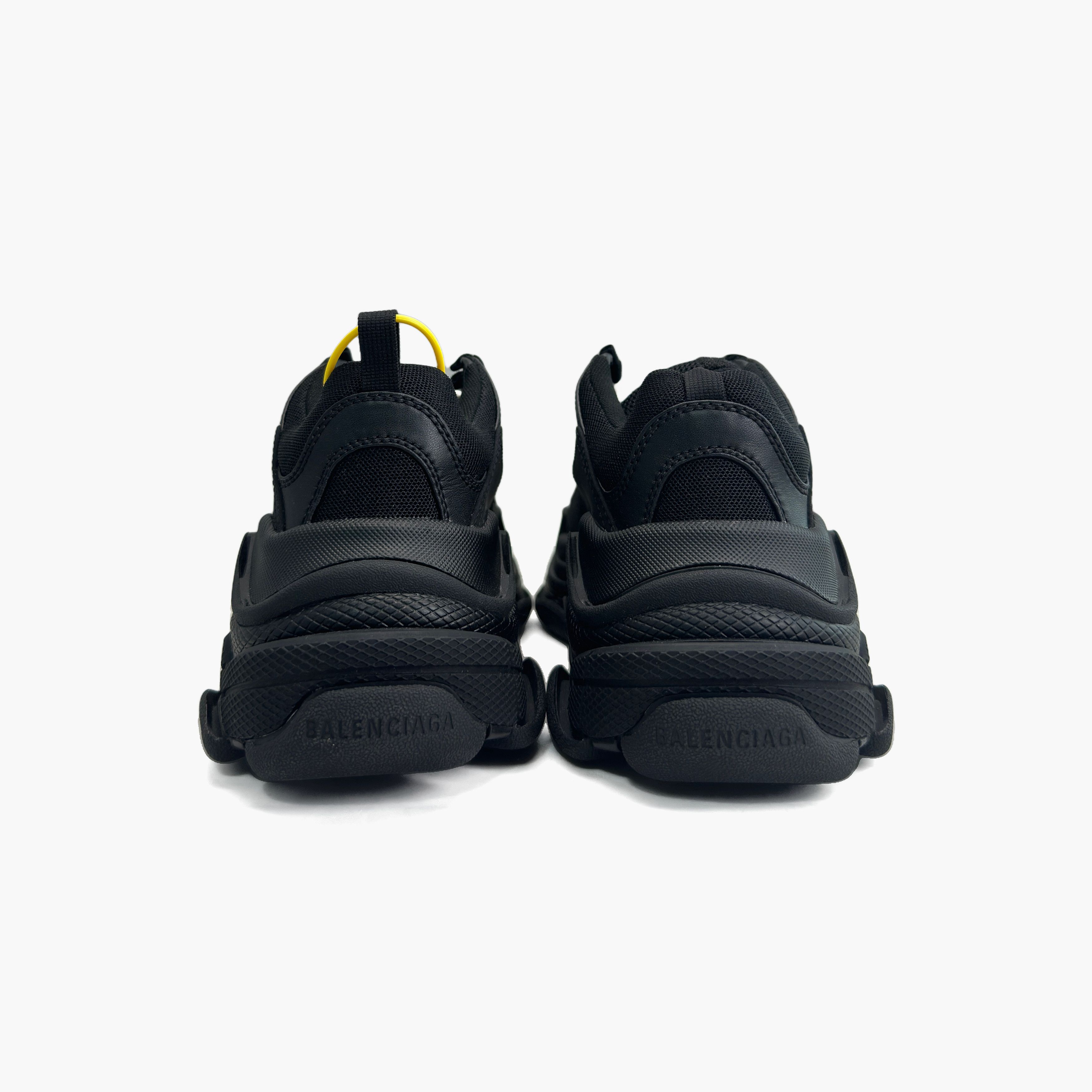 Balenciaga Balenciaga Triple S Black Sneakers Size 36 Size US 6 / IT 36 - 6 Thumbnail
