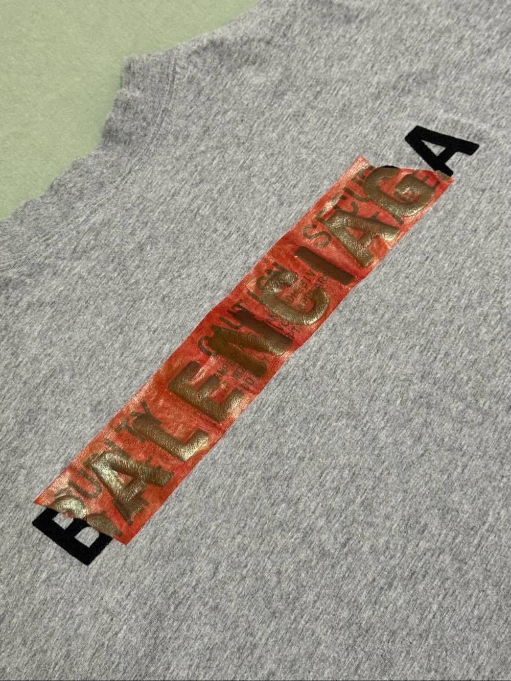 Balenciaga Balenciaga Caution Short Sleeve T-Shirt Size XXS Size US XXS / EU 40 - 5 Thumbnail