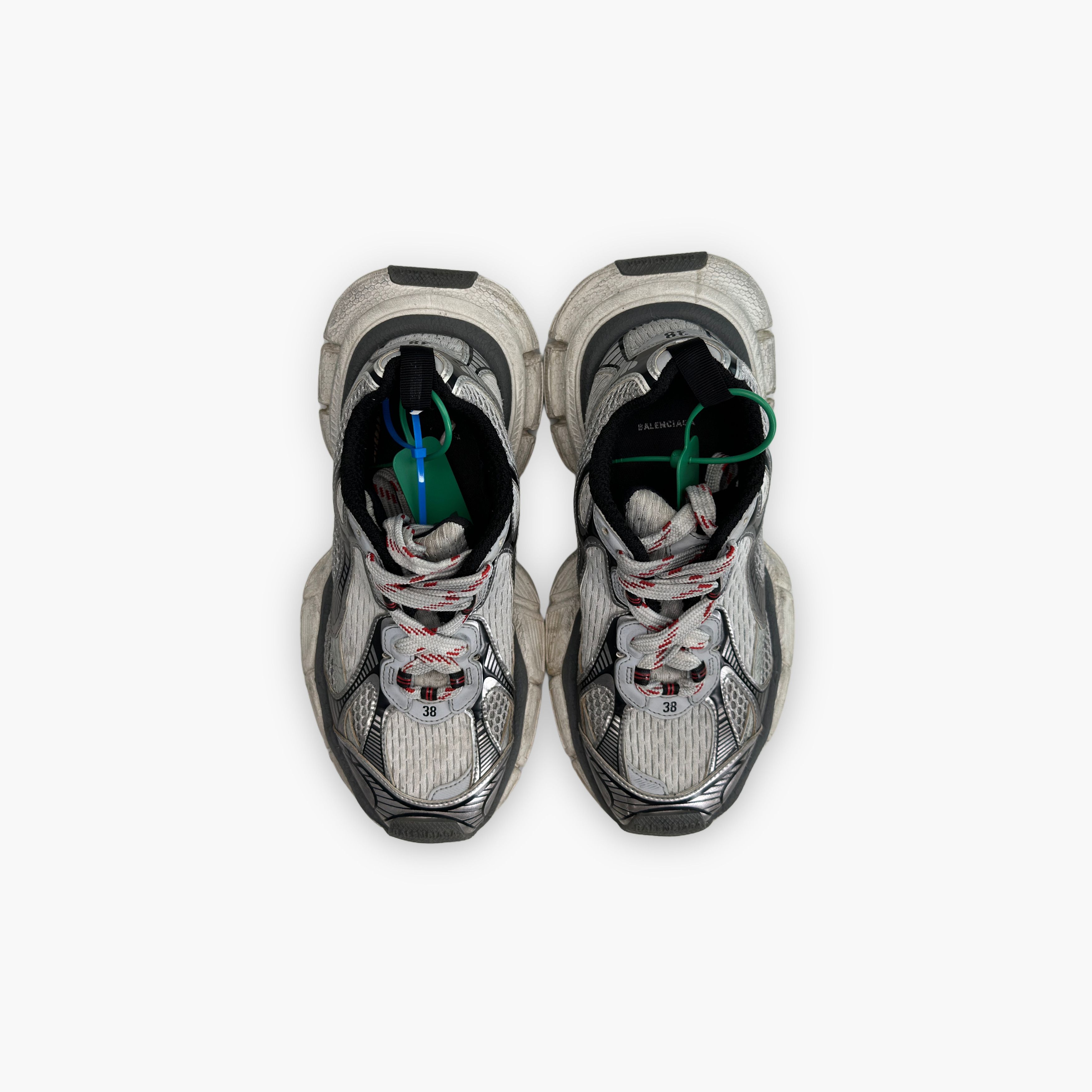 Balenciaga Balenciaga 3XL Sneakers Size 38 Size US 8 / IT 38 - 9 Thumbnail