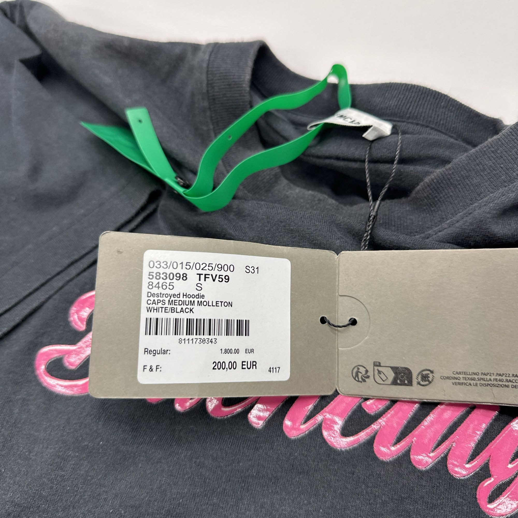 Balenciaga Balenciaga Logo T-Shirt Size S Size US S / EU 44-46 / 1 - 4 Thumbnail