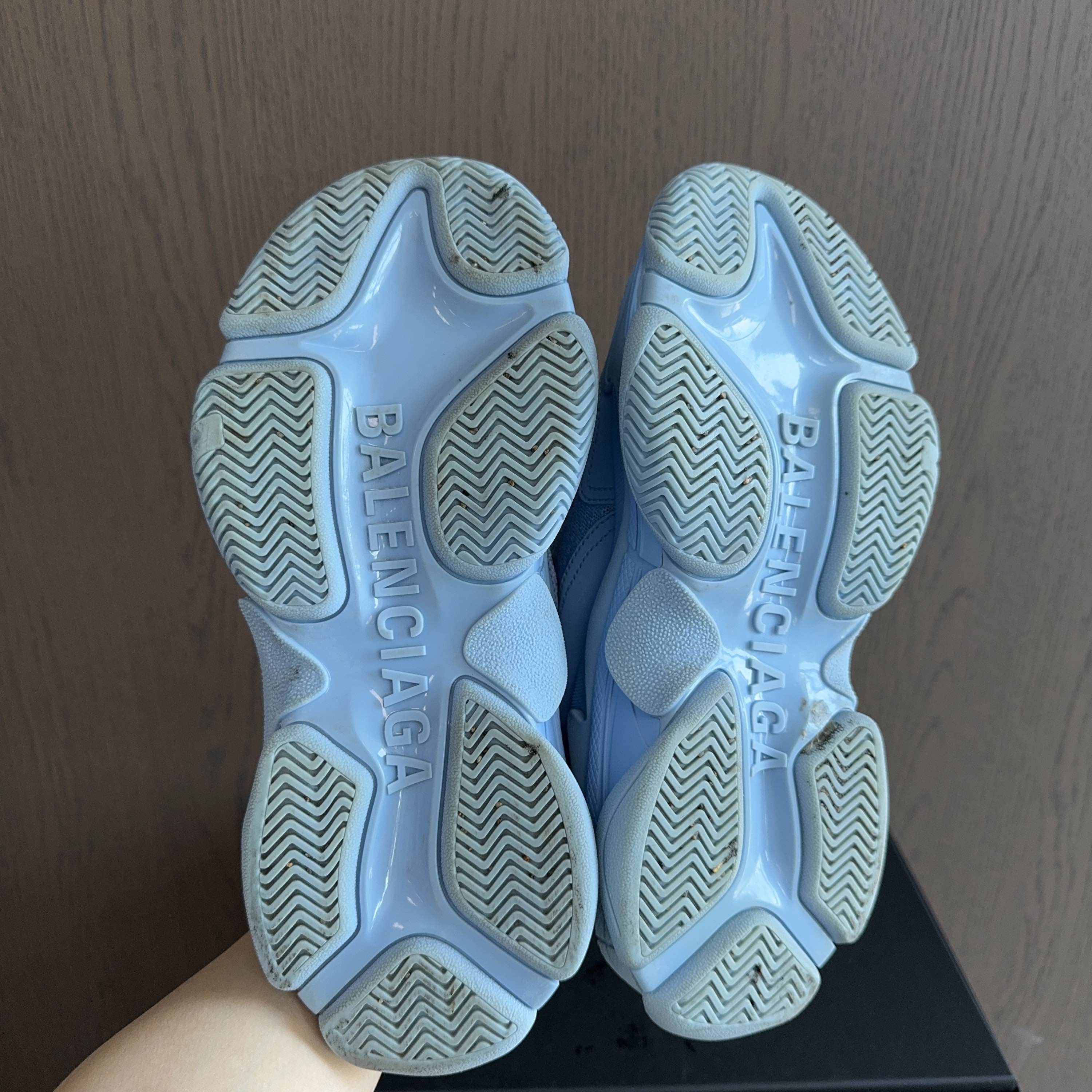 Balenciaga Balenciaga Triple S Sneakers Size 38 Size US 8 / IT 38 - 4 Thumbnail