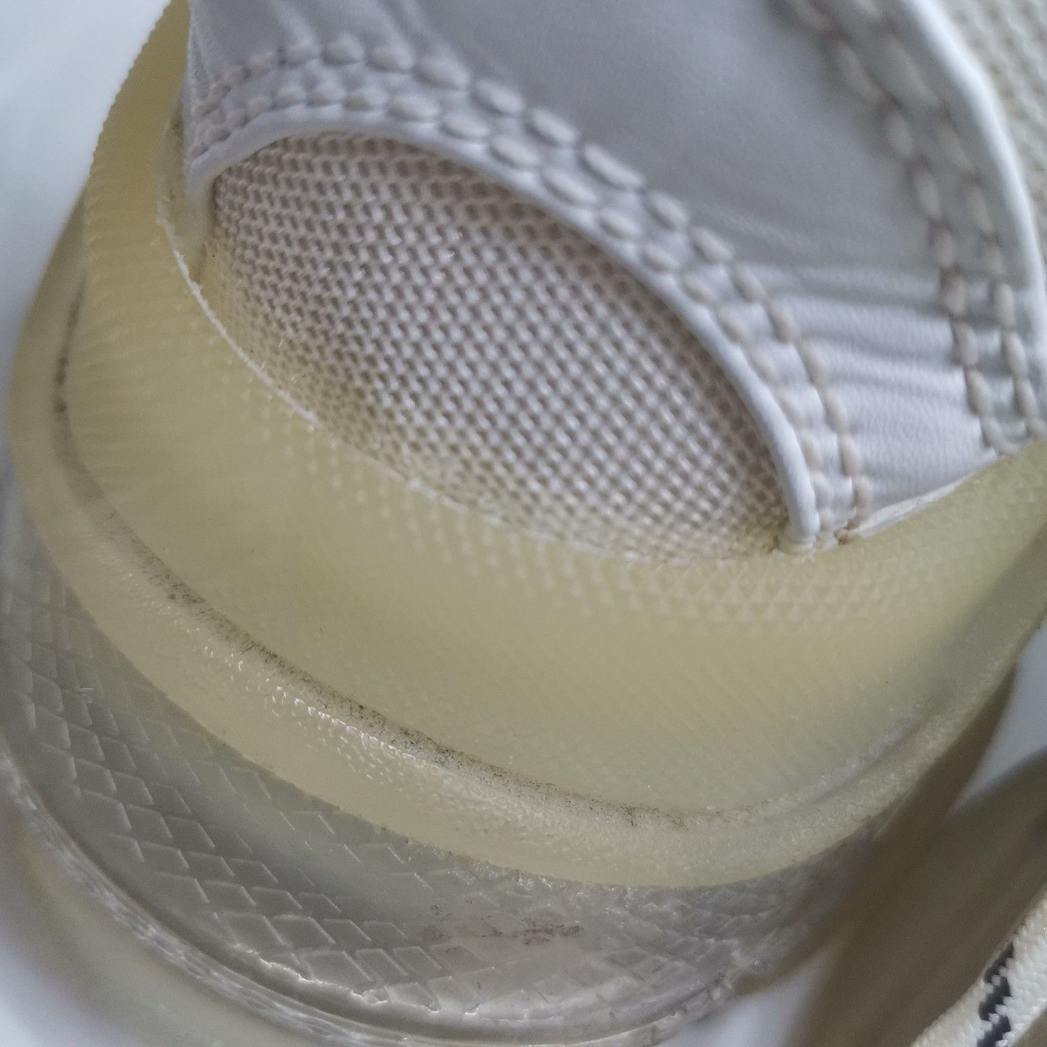 Balenciaga Balenciaga Triple S White Sneakers Size 36 Size US 6 / IT 36 - 12 Thumbnail