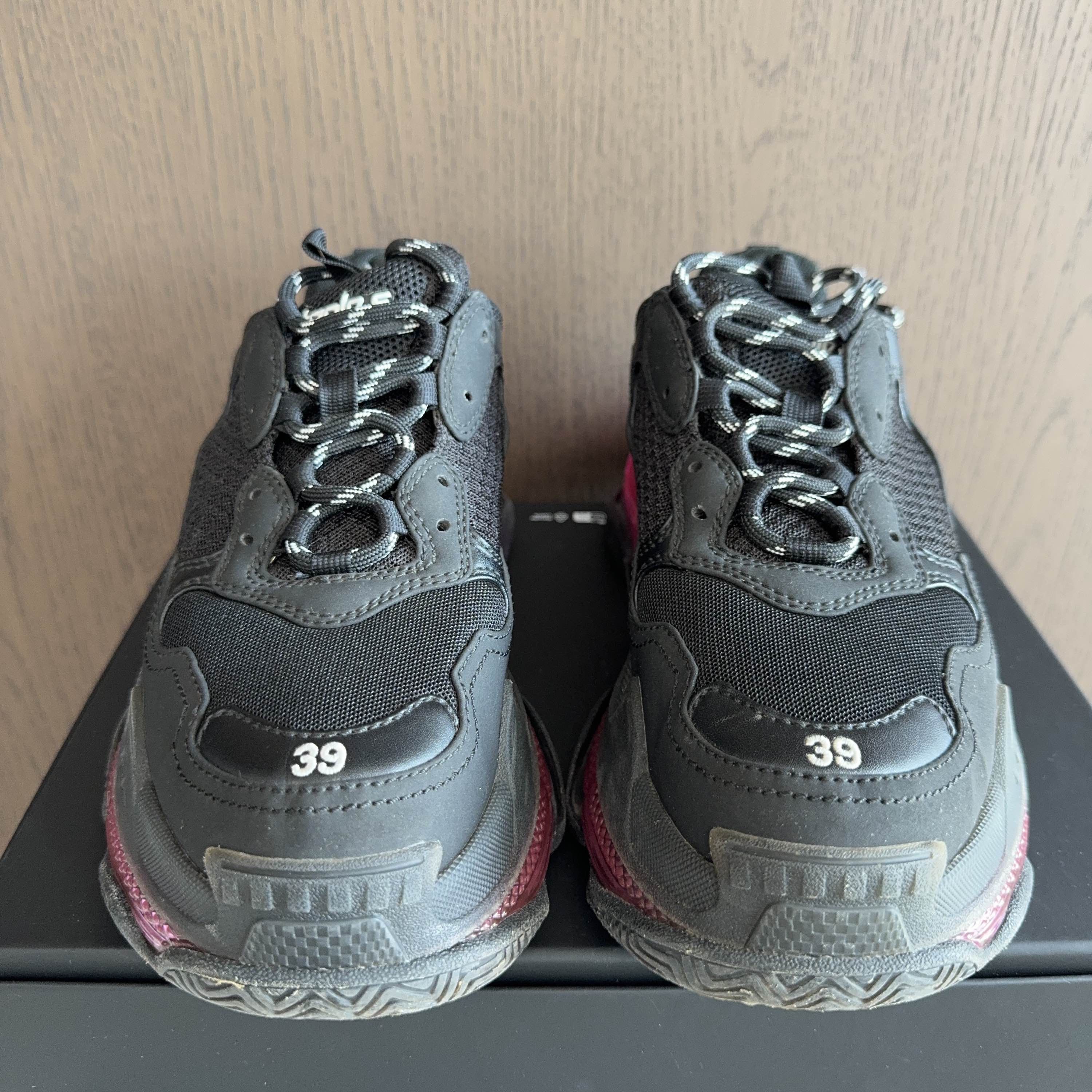 Balenciaga Balenciaga Triple S Clear Sole Sneakers Size 39 Size US 9 / IT 39 - 2 Thumbnail