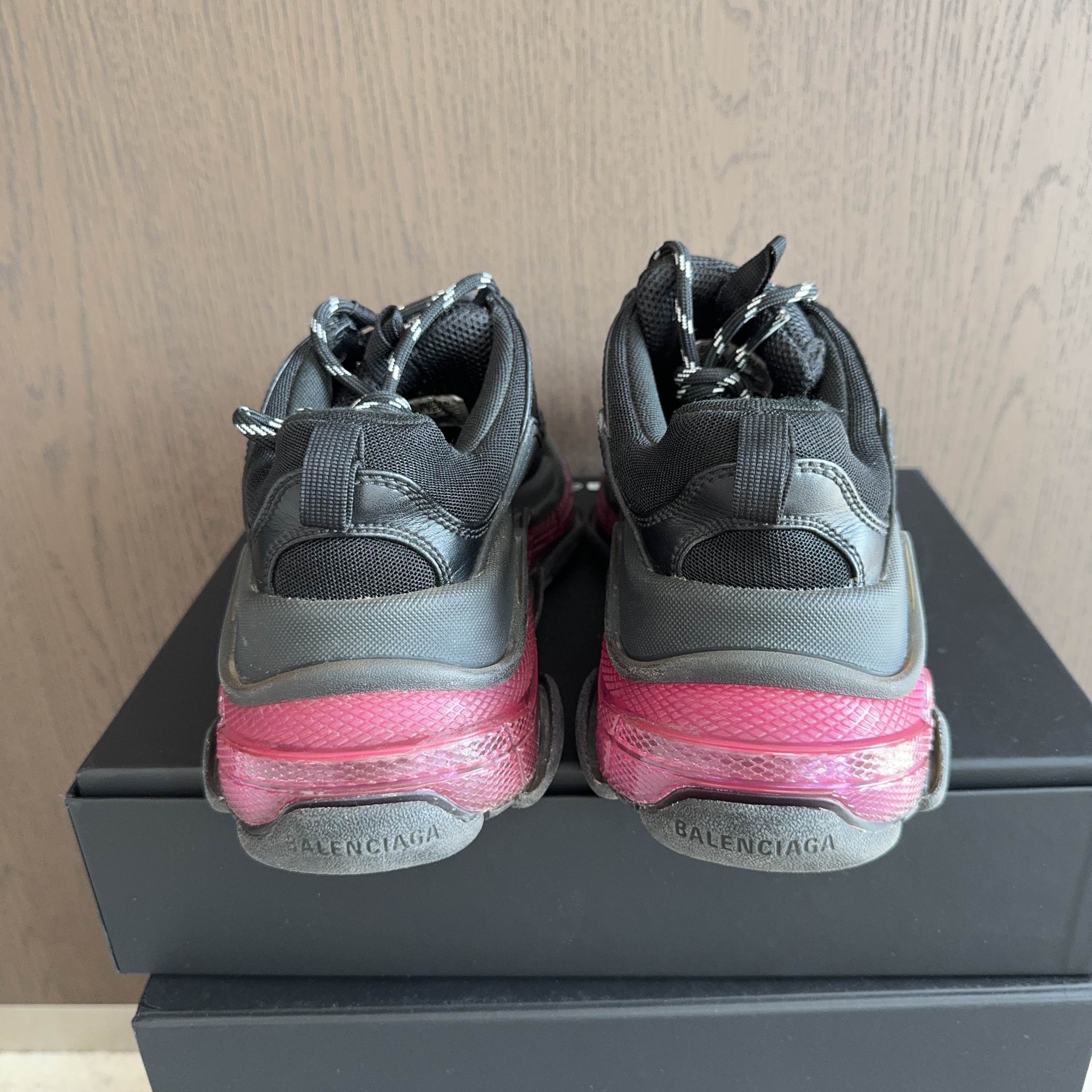 Balenciaga Balenciaga Triple S Clear Sole Sneakers Size 39 Size US 9 / IT 39 - 3 Thumbnail