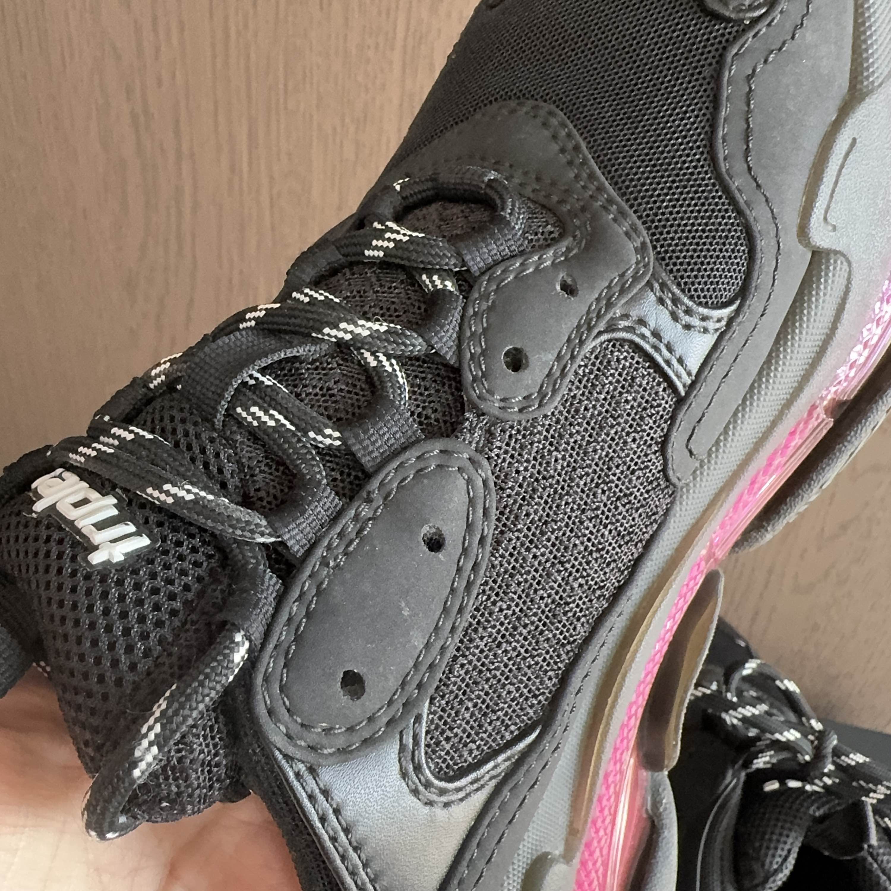 Balenciaga Balenciaga Triple S Clear Sole Sneakers Size 39 Size US 9 / IT 39 - 13 Thumbnail