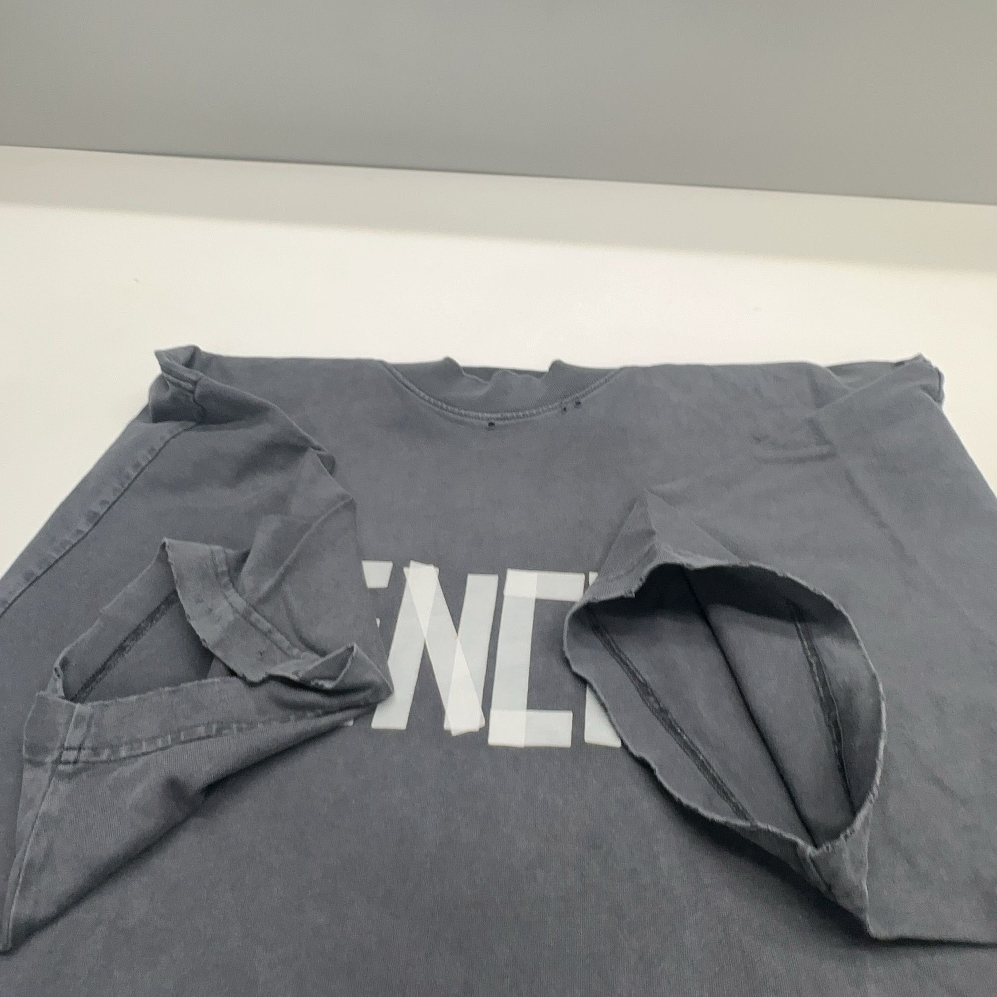 Balenciaga Balenciaga Tape Logo T-Shirt Size M Size US M / EU 48-50 / 2 - 10 Thumbnail