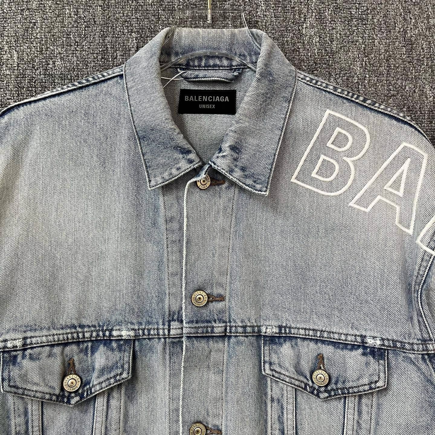 Balenciaga Balenciaga Logo Denim Jacket Size S Size US S / EU 44-46 / 1 - 6 Thumbnail