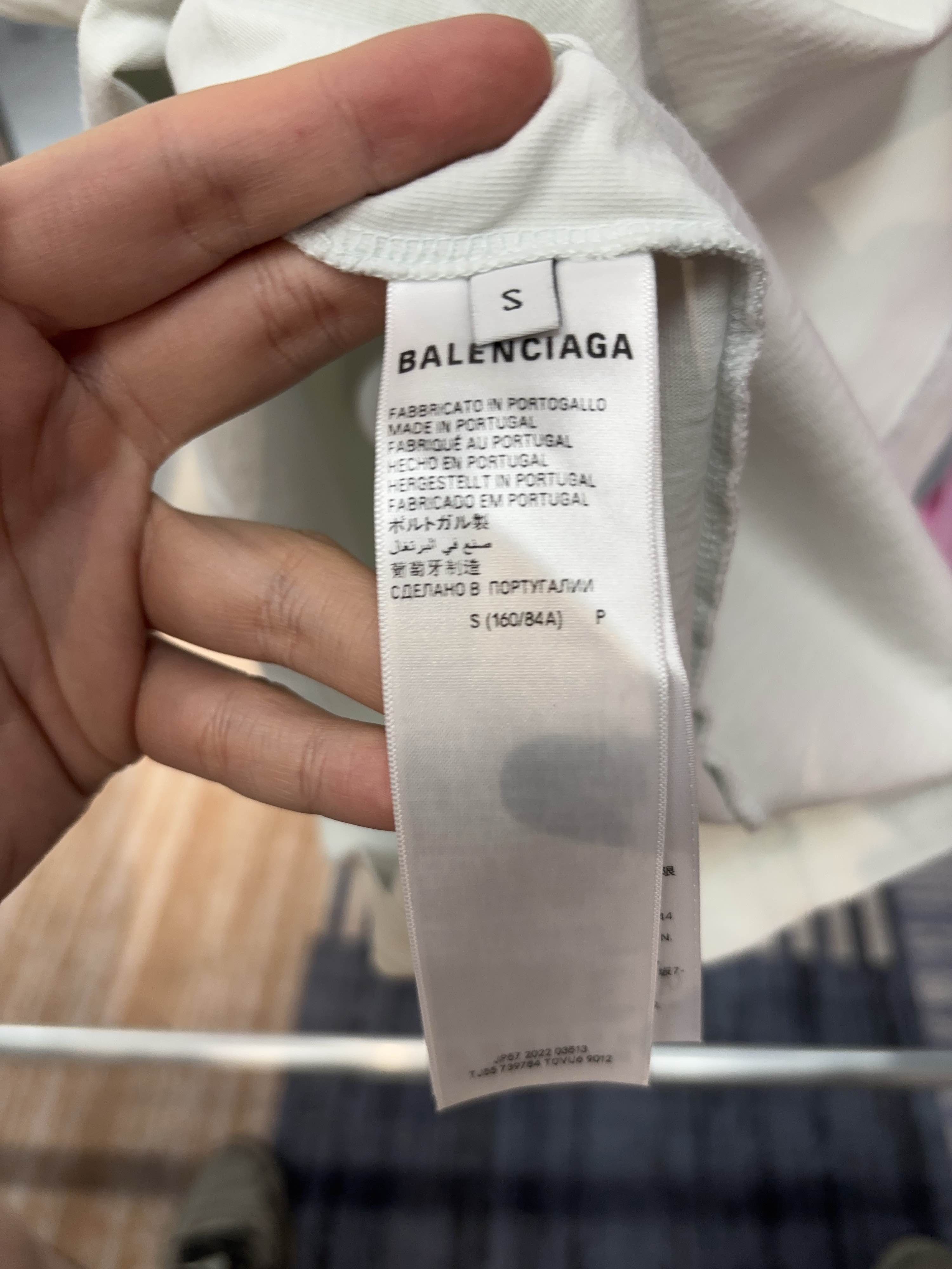 Balenciaga Balenciaga Distressed Bitcoin Logo T-Shirt Size S Size US S / EU 44-46 / 1 - 4 Thumbnail