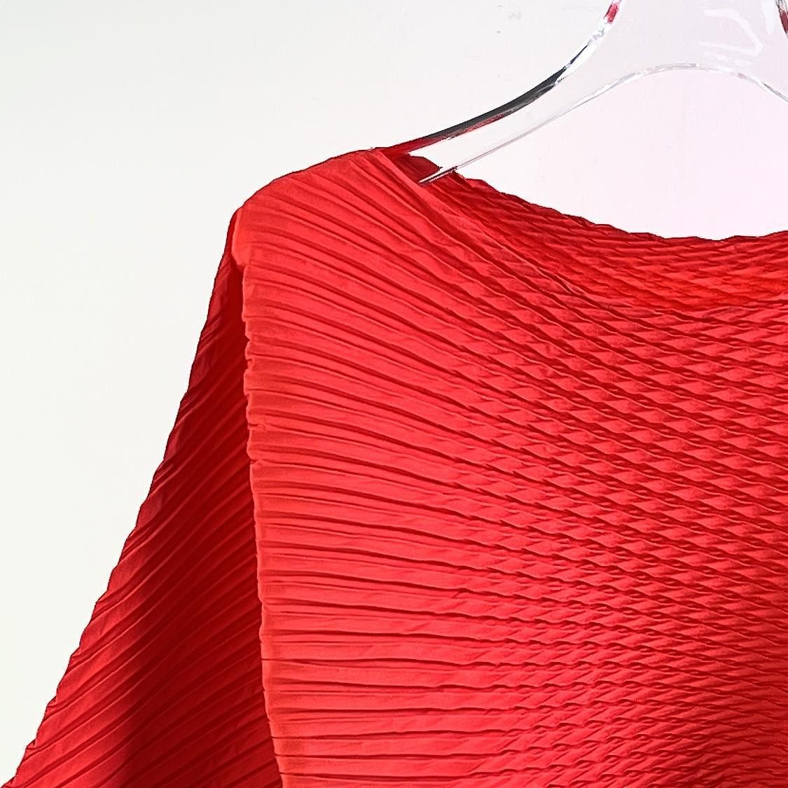 Issey Miyake Homme Plissé Issey Miyake Pleated Short Sleeve T-Shirt Size Size US M / EU 48-50 / 2 - 5 Thumbnail