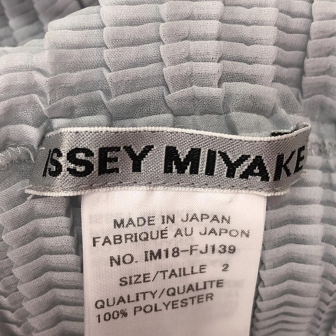 Issey Miyake Issey Miyake Pleated Long Sleeve Top Size 2 Size M / US 6-8 / IT 42-44 - 3 Thumbnail