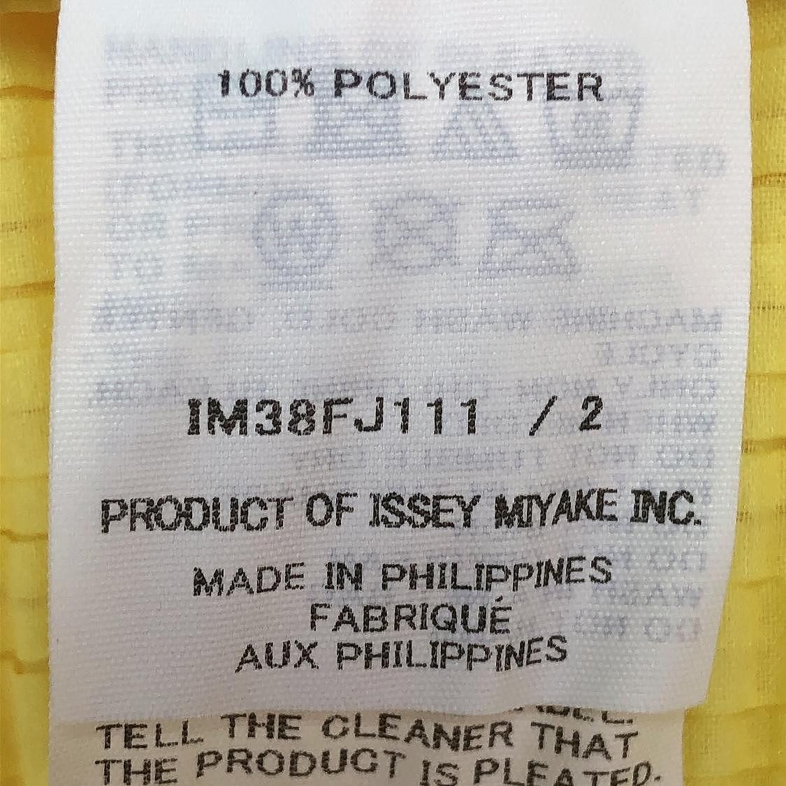Issey Miyake Issey Miyake Yellow Pleated Top Size 2 Size M / US 6-8 / IT 42-44 - 4 Thumbnail