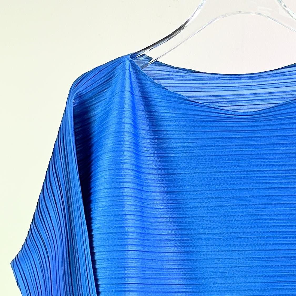 Pleats Please Issey Miyake Pleats Please Issey Miyake Graphic Pleats Top Size 3 Size M / US 6-8 / IT 42-44 - 5 Thumbnail