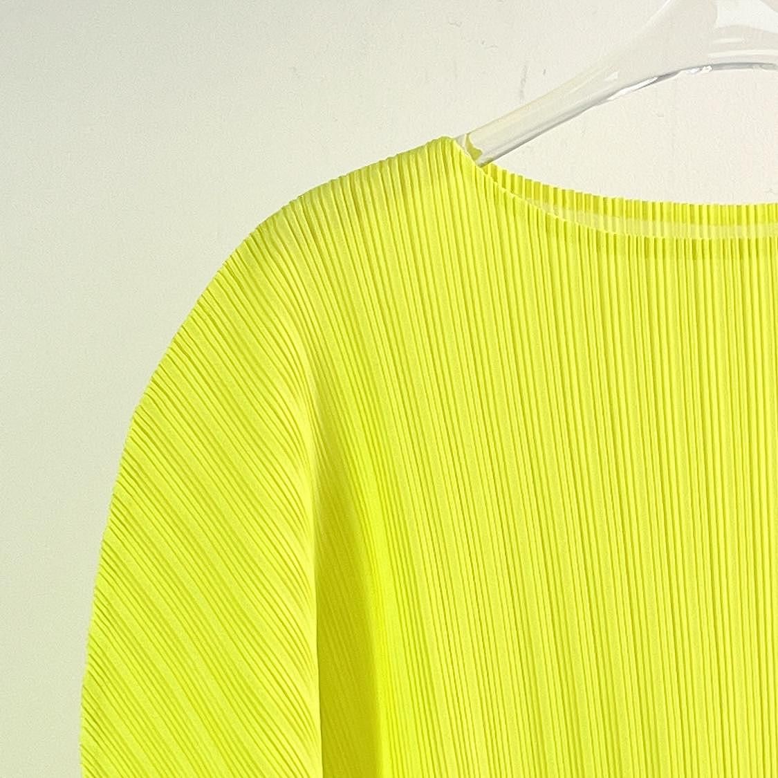 Pleats Please Issey Miyake Pleats Please Issey Miyake Yellow Pleated Top Size 3 Size M / US 6-8 / IT 42-44 - 5 Thumbnail