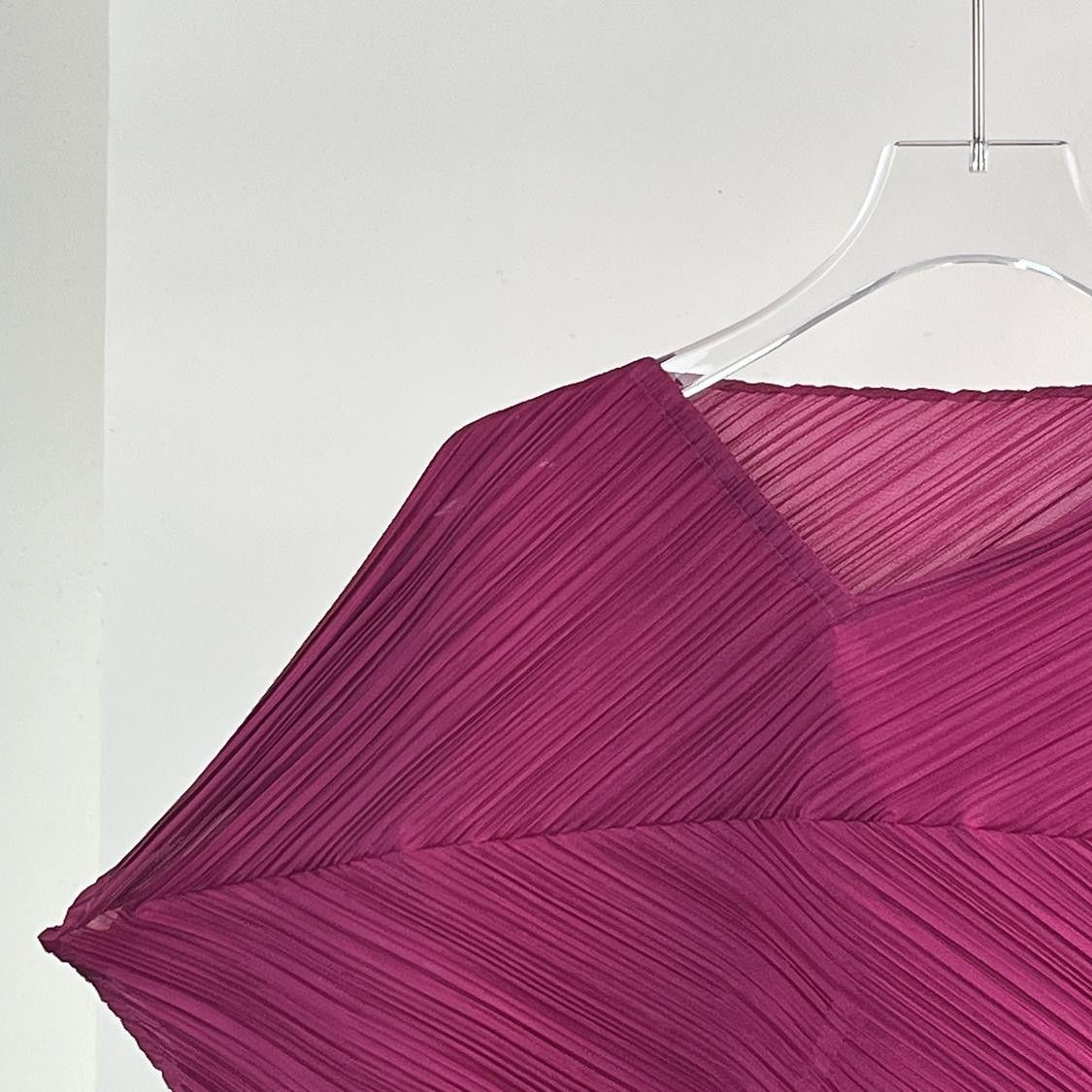 Pleats Please Issey Miyake Pleats Please Issey Miyake Pleated Tank Top One Size Size ONE SIZE - 5 Thumbnail