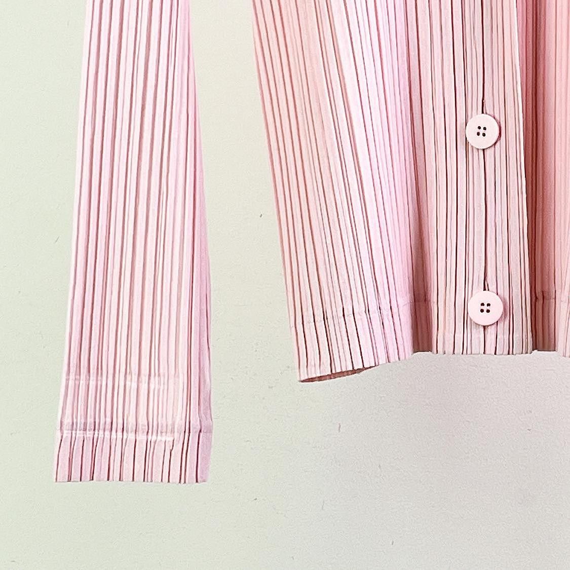Pleats Please Issey Miyake PLEATS PLEASE ISSEY MIYAKE Pink Pleated Button Up Jacket Siz Size M / US 6-8 / IT 42-44 - 5 Thumbnail