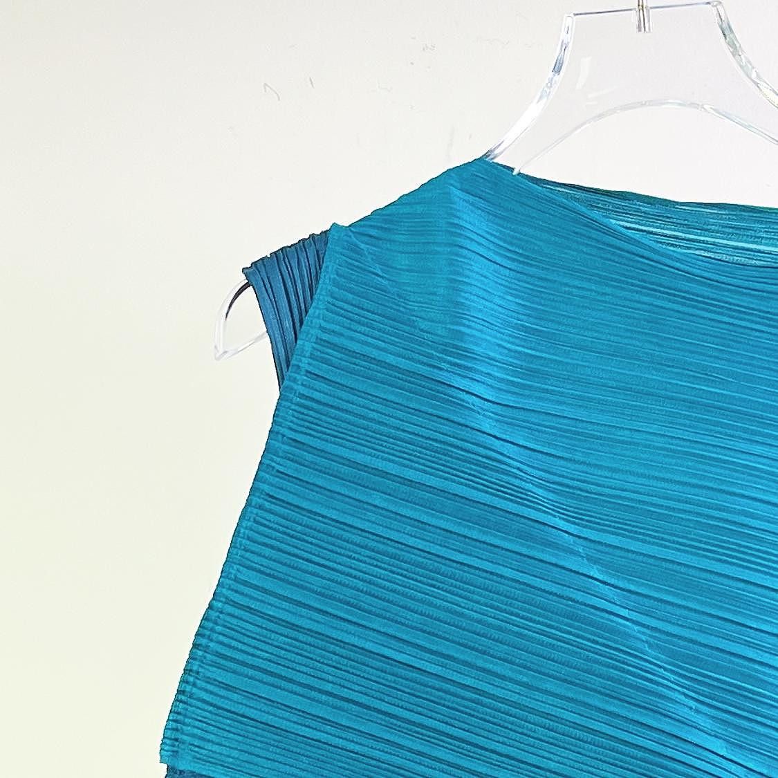 Pleats Please Issey Miyake PLEATS PLEASE ISSEY MIYAKE Pleated Sleeveless Dress Size 3 Size M / US 6-8 / IT 42-44 - 3 Thumbnail