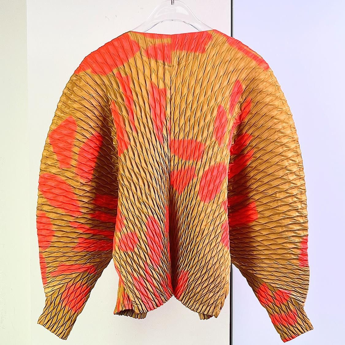 Issey Miyake Issey Miyake Pleated Patterned Cardigan Size 2 Size M / US 6-8 / IT 42-44 - 2 Thumbnail