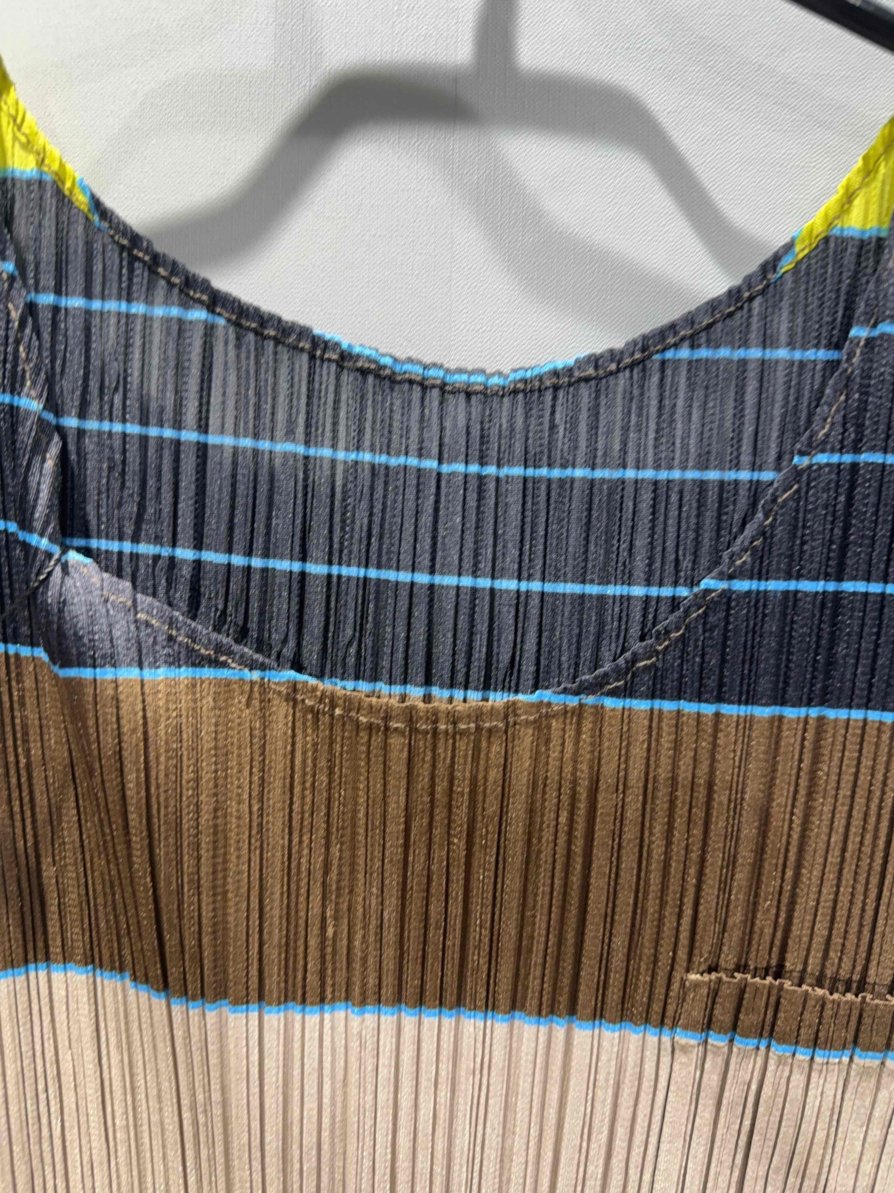 Pleats Please Issey Miyake Pleats Please Issey Miyake Striped Pleated Dress Size 3 Size M / US 6-8 / IT 42-44 - 6 Thumbnail