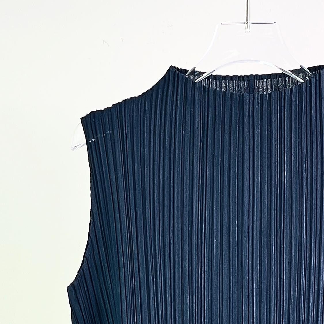 Pleats Please Issey Miyake Pleats Please Issey Miyake Pleated Sleeveless Dress Size 3 Size M / US 6-8 / IT 42-44 - 3 Thumbnail