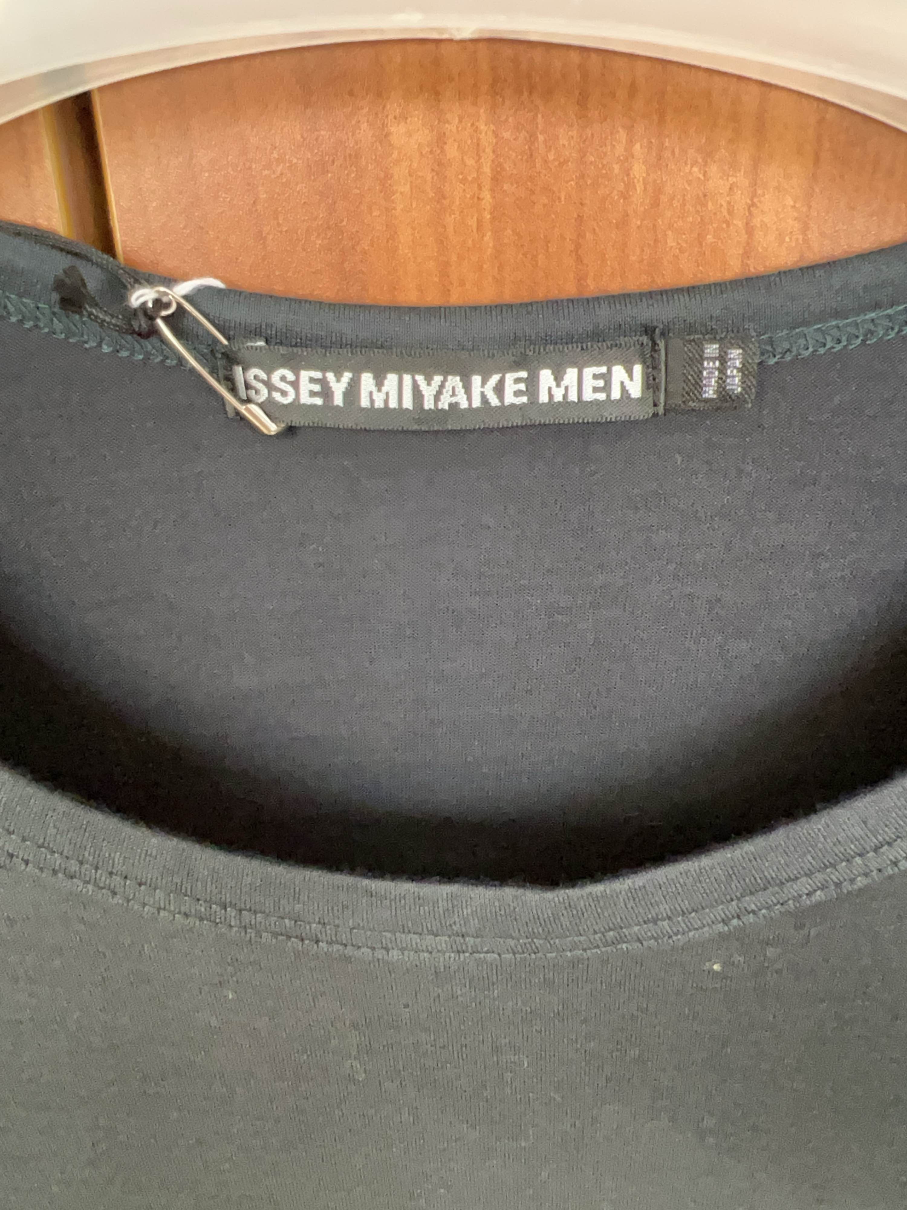 Issey Miyake Issey Miyake Men Ombre Gradient T-Shirt Size 2 Size US M / EU 48-50 / 2 - 3 Thumbnail