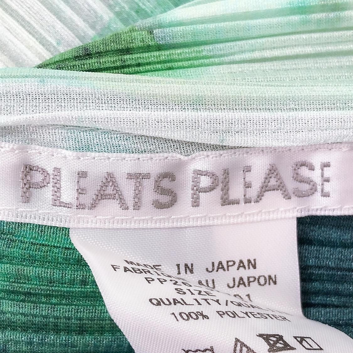 Pleats Please Issey Miyake Pleats Please Issey Miyake Abstract Print Long Sleeve Size 3 Size M / US 6-8 / IT 42-44 - 3 Thumbnail