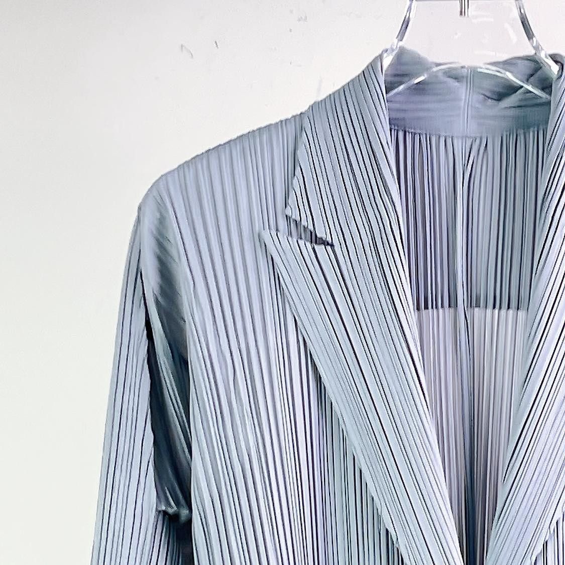 Pleats Please Issey Miyake Pleats Please Issey Miyake Pleated Button Jacket Size 3 Size M / US 6-8 / IT 42-44 - 3 Thumbnail
