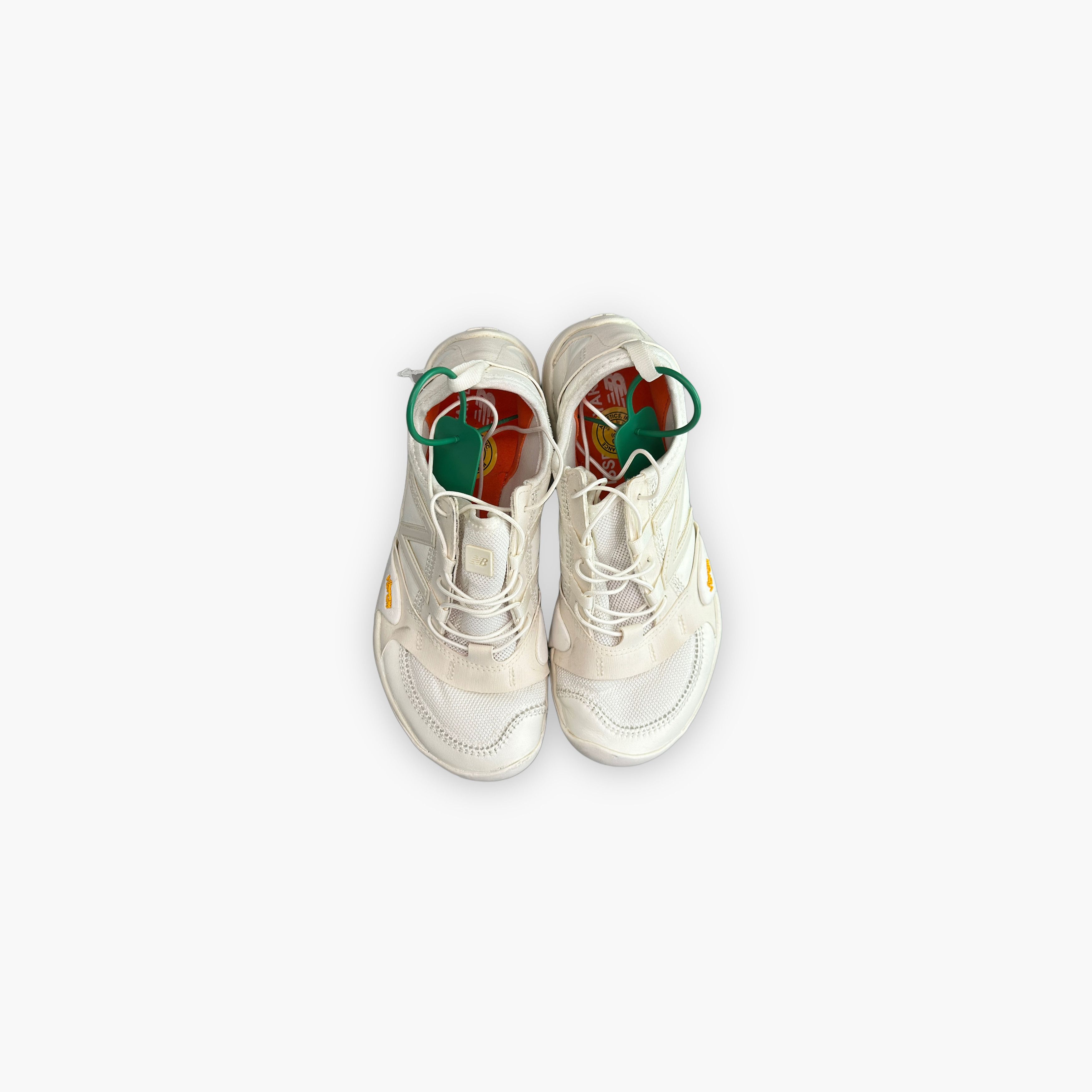 New Balance Issey Miyake x New Balance MT10 White Sneakers US 5 Size US 5 / EU 37 - 9 Thumbnail