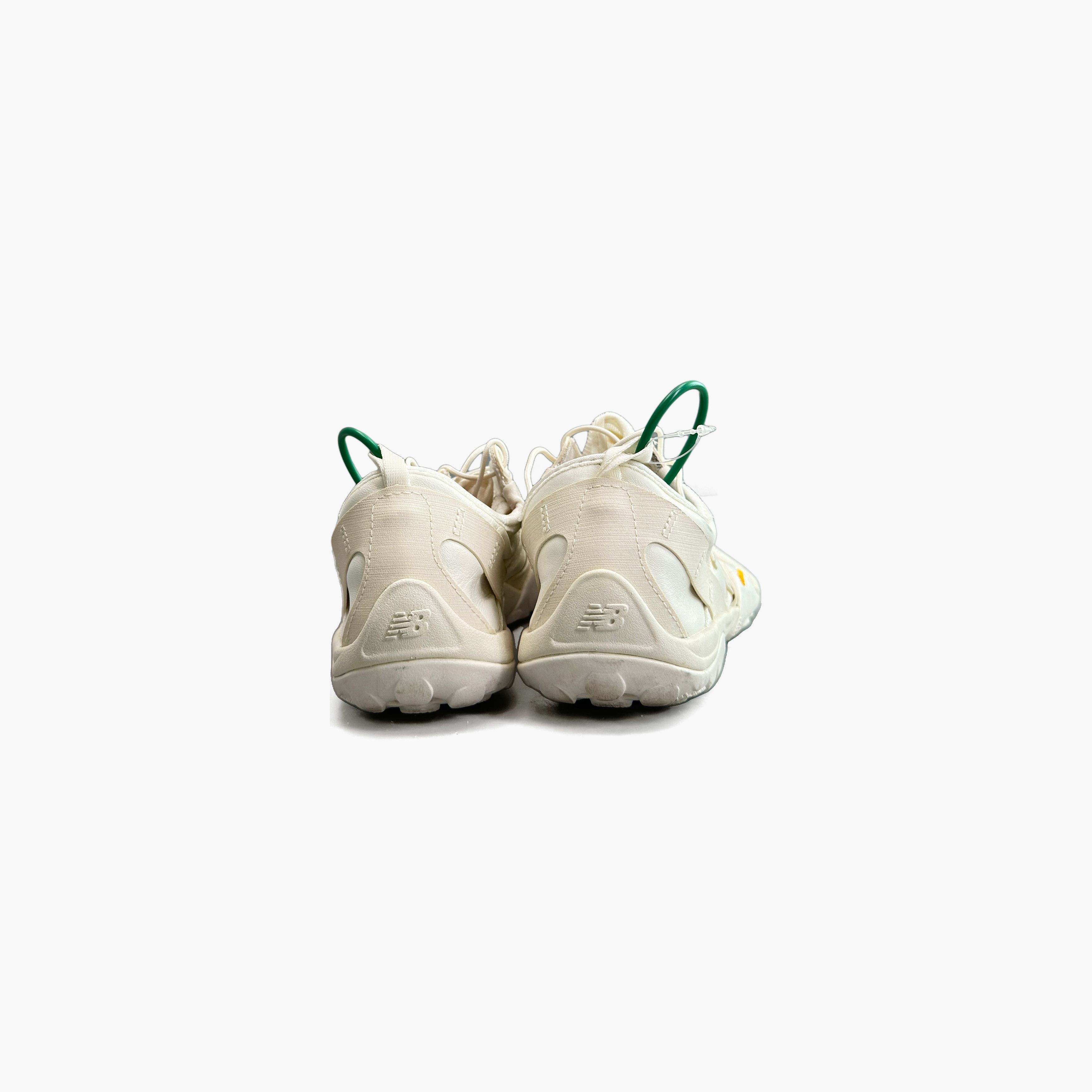 New Balance Issey Miyake x New Balance MT10 White Sneakers US 5 Size US 5 / EU 37 - 6 Thumbnail
