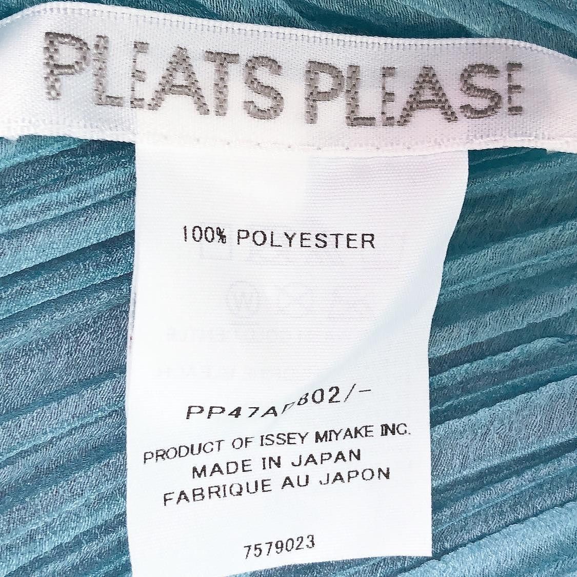 Pleats Please Issey Miyake Pleats Please Issey Miyake Blue Pleated Top Size OS Size ONE SIZE - 4 Thumbnail