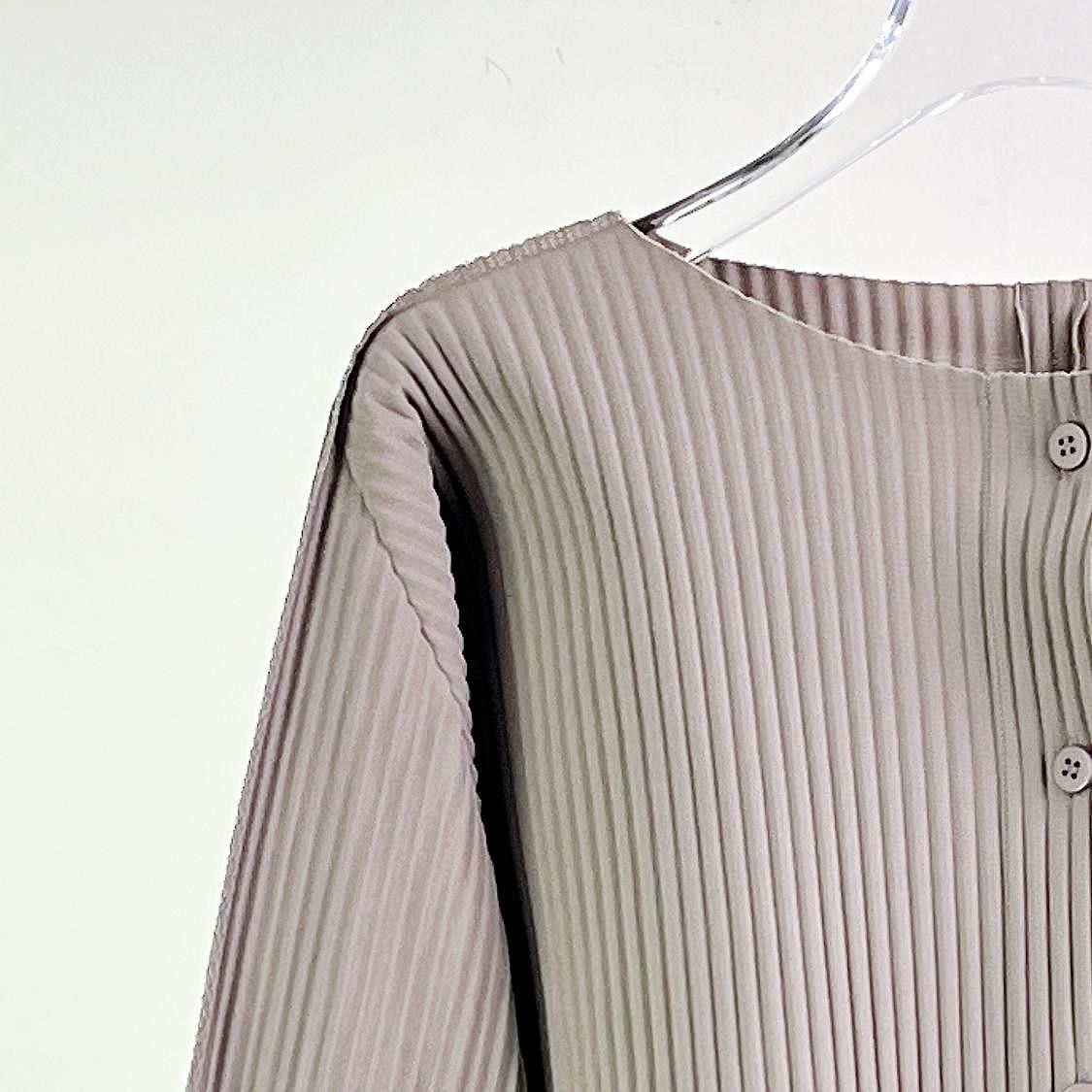 Issey Miyake Issey Miyake Pleated Button Up Top Size ONE SIZE - 4 Thumbnail