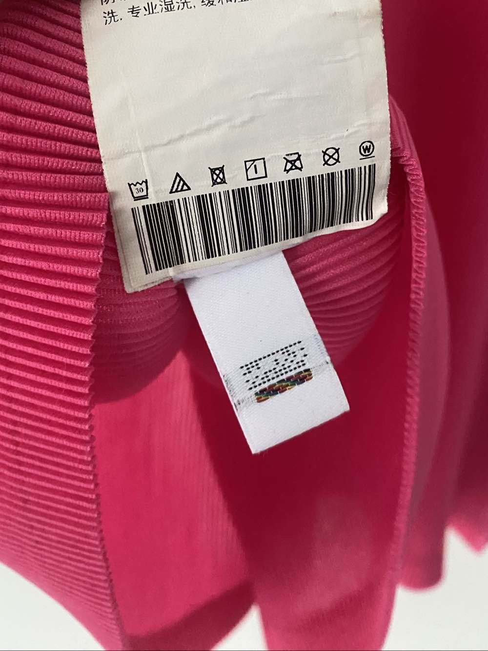 Pleats Please Issey Miyake Pleats Please Issey Miyake Pleated Cap Sleeve Top M Size M / US 6-8 / IT 42-44 - 5 Thumbnail