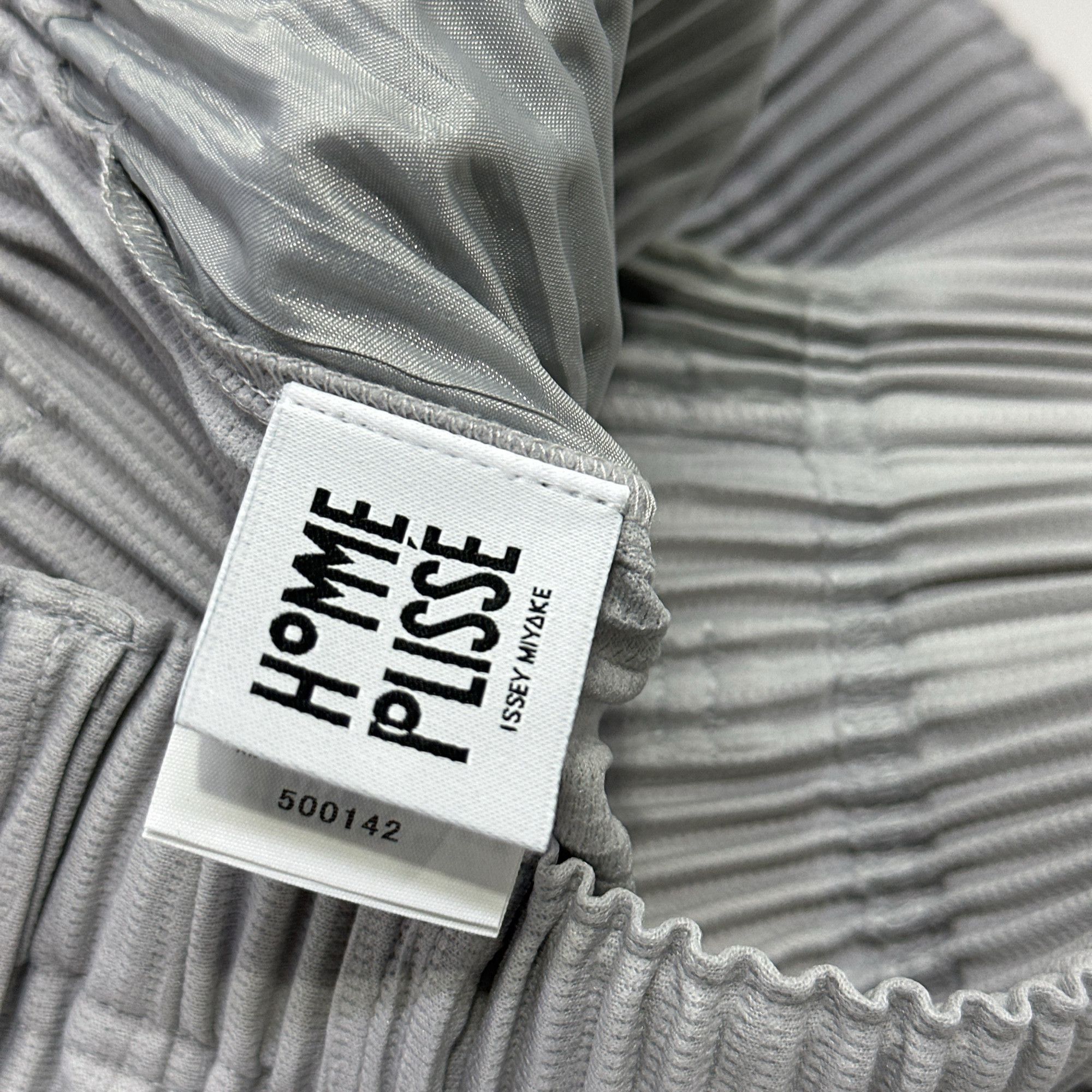 Issey Miyake Homme Plissé Issey Miyake Pleated Trousers Size 1 Size US 28 / EU 44 - 3 Thumbnail