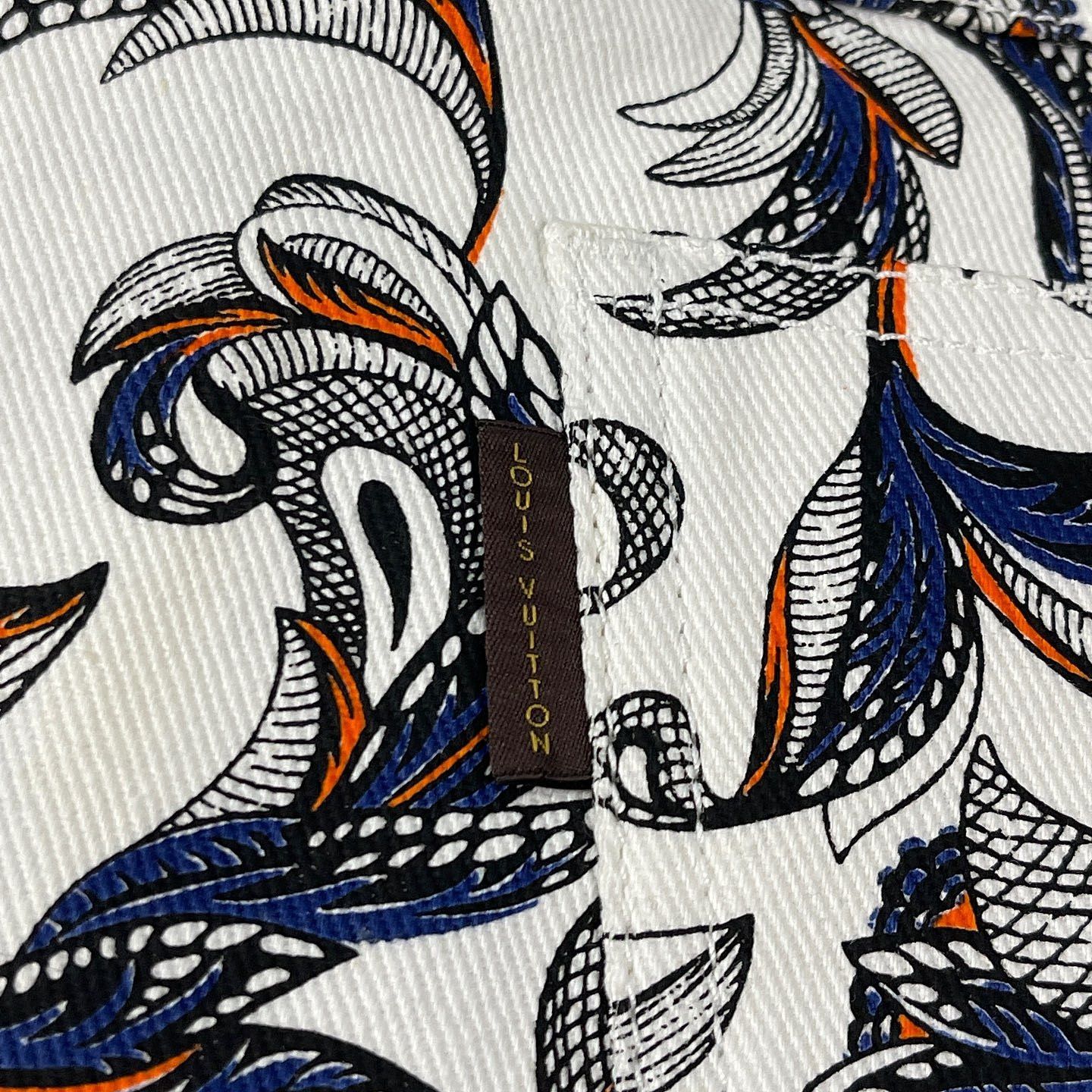 Louis Vuitton Louis Vuitton Floral Print Mini Skirt Size 34 Size 24" / US 00 / IT 34 - 7 Thumbnail