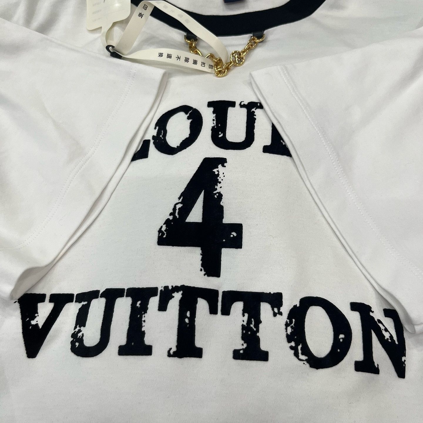 Louis Vuitton Louis Vuitton Logo Print T-Shirt Size L Size L / US 10 / IT 46 - 6 Thumbnail