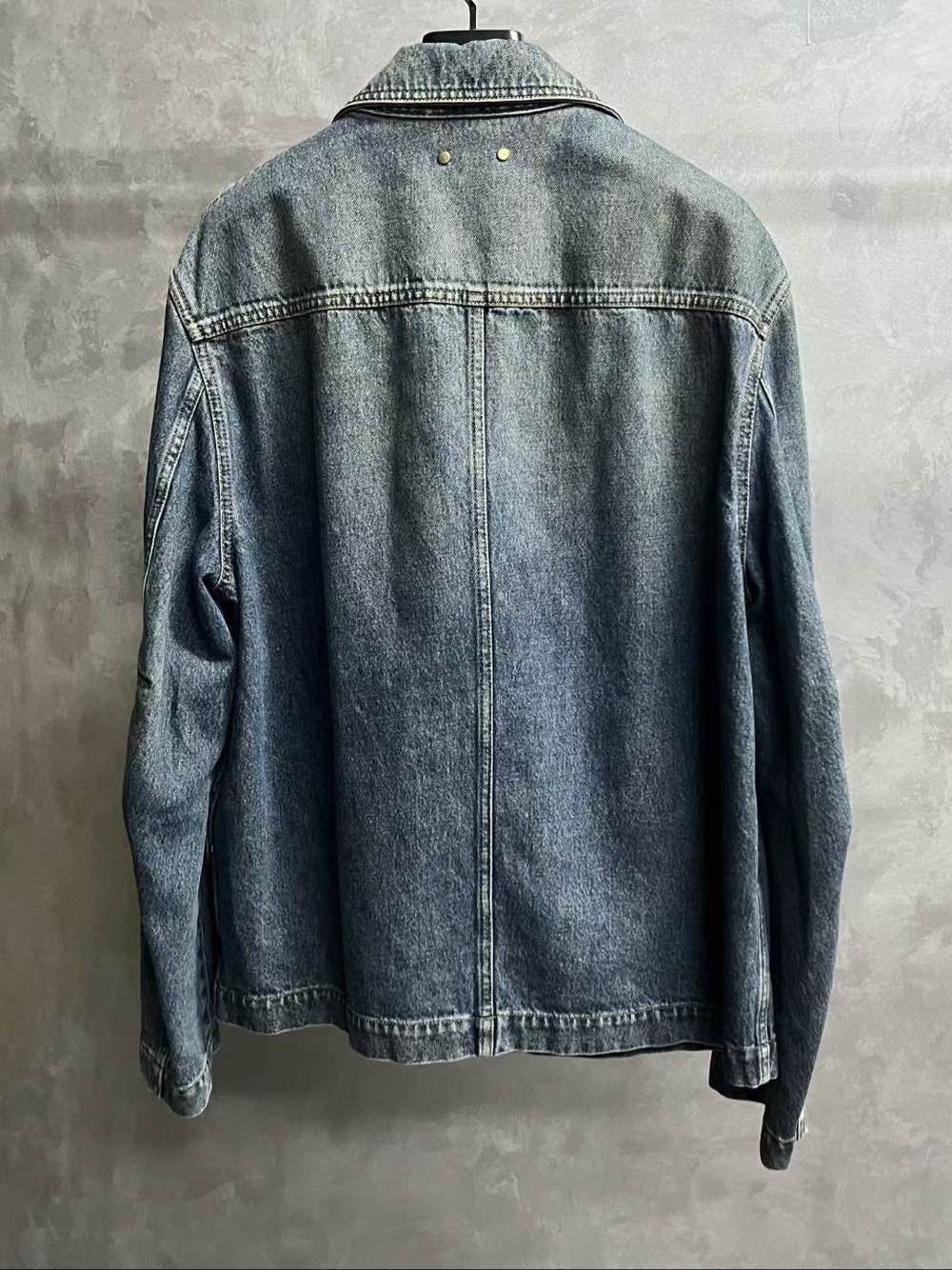 Louis Vuitton Louis Vuitton Monogram Denim Jacket Size L Size US L / EU 52-54 / 3 - 2 Thumbnail