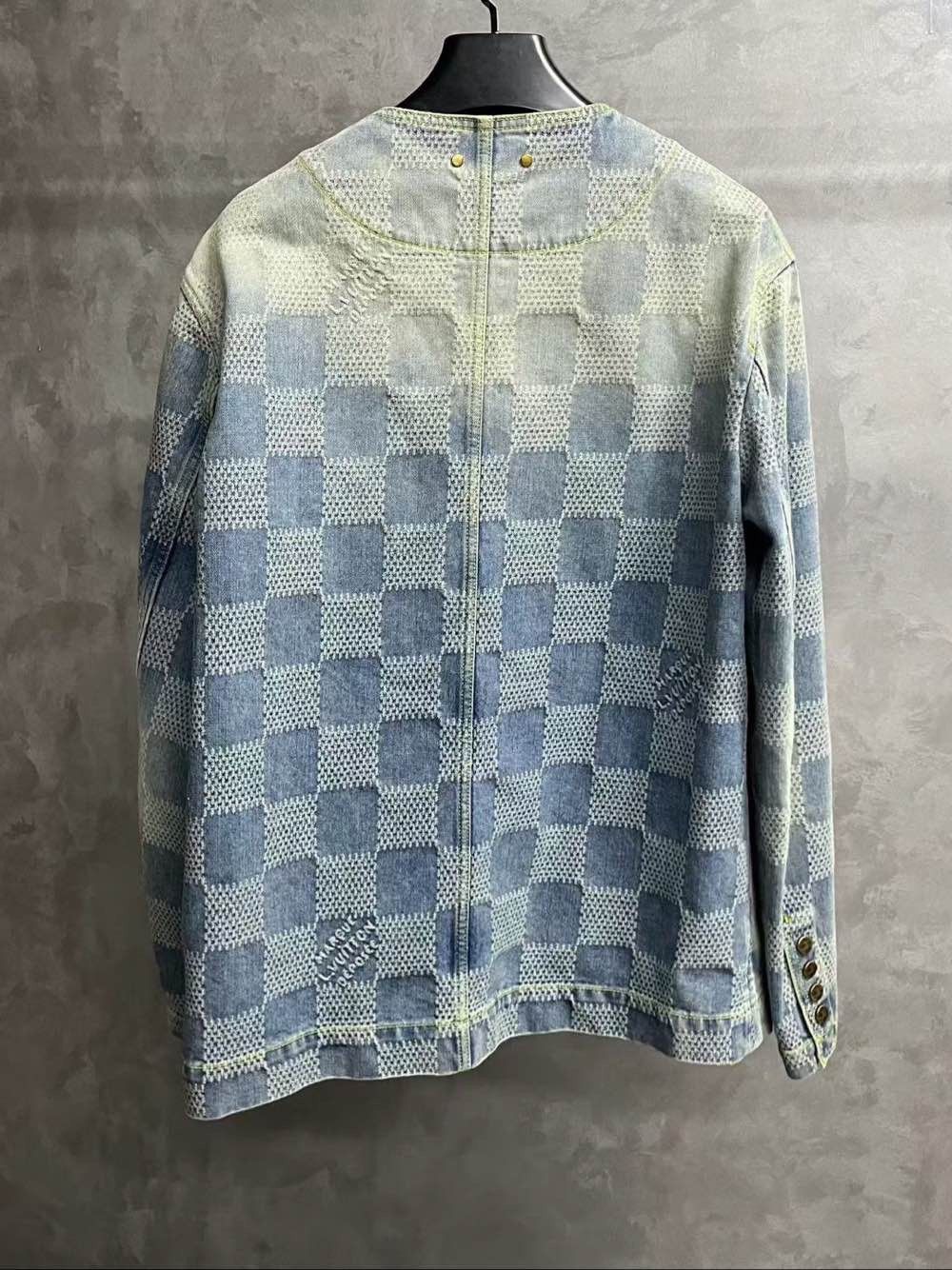 Louis Vuitton Louis Vuitton Damier Denim Jacket Size M Size US M / EU 48-50 / 2 - 2 Thumbnail