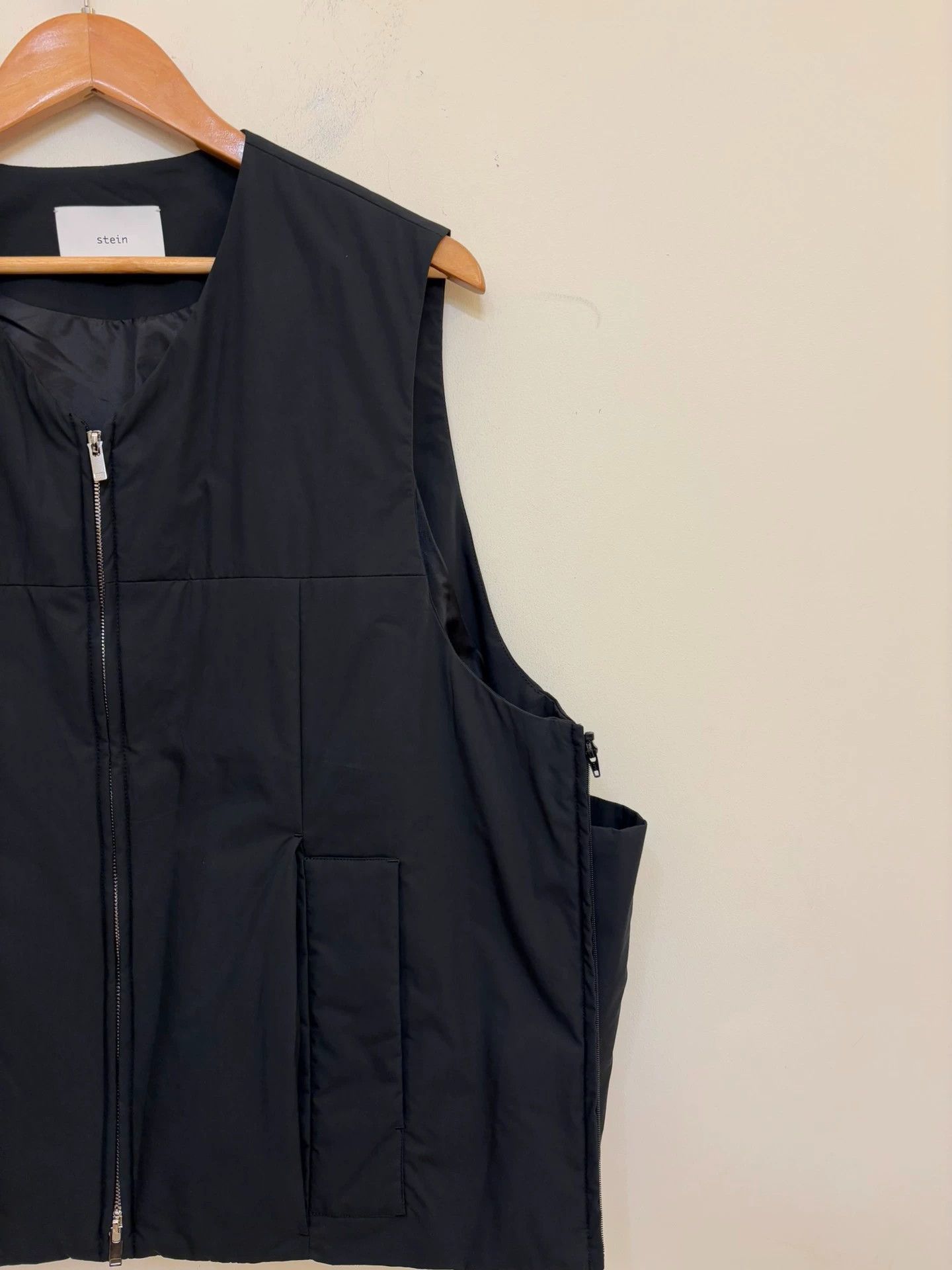 Stein Black Zip-Front Sleeveless Vest Size US M / EU 48-50 / 2 - 5 Thumbnail