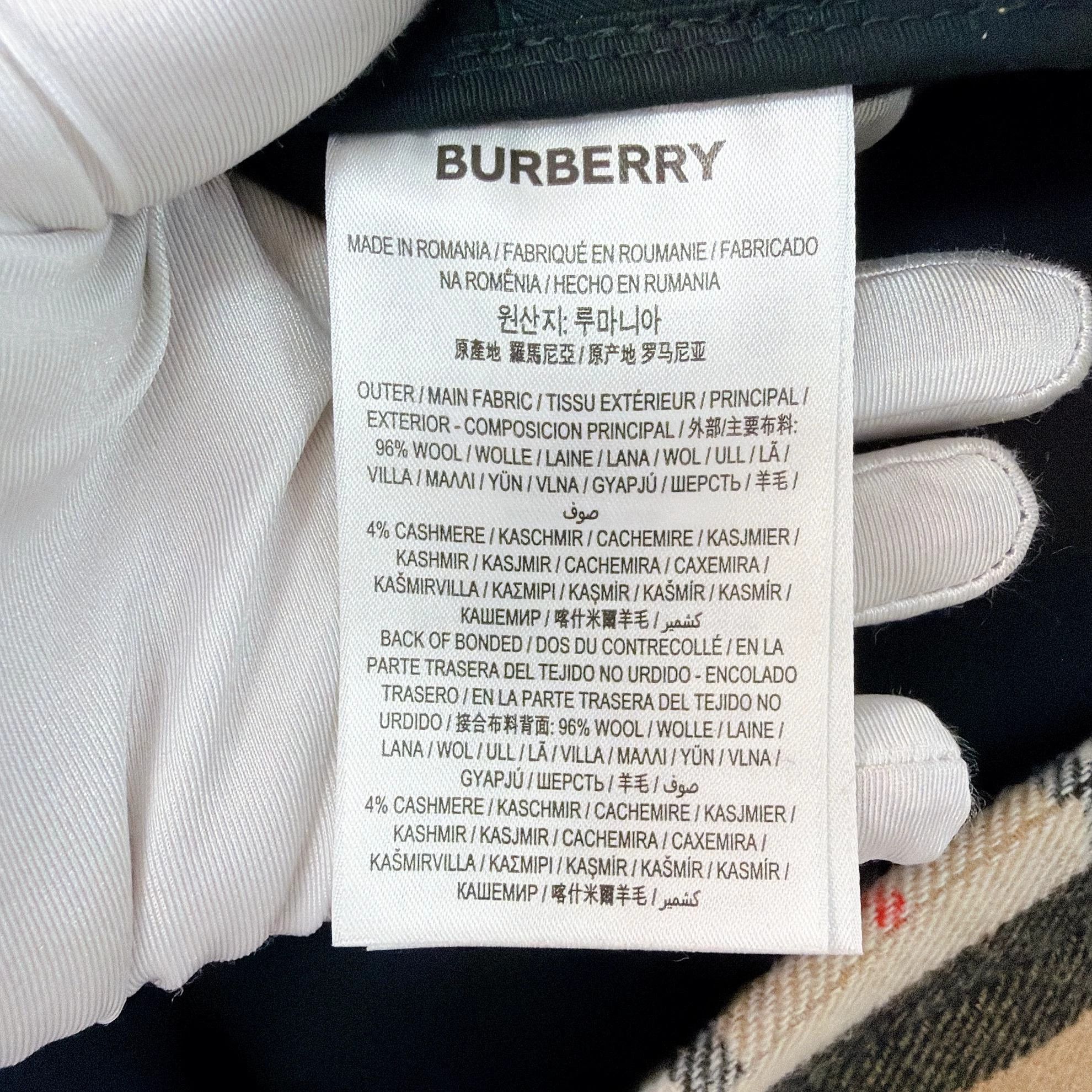 Burberry Plaid Toggle-Closure Hooded Coat Size US M / EU 48-50 / 2 - 8 Thumbnail