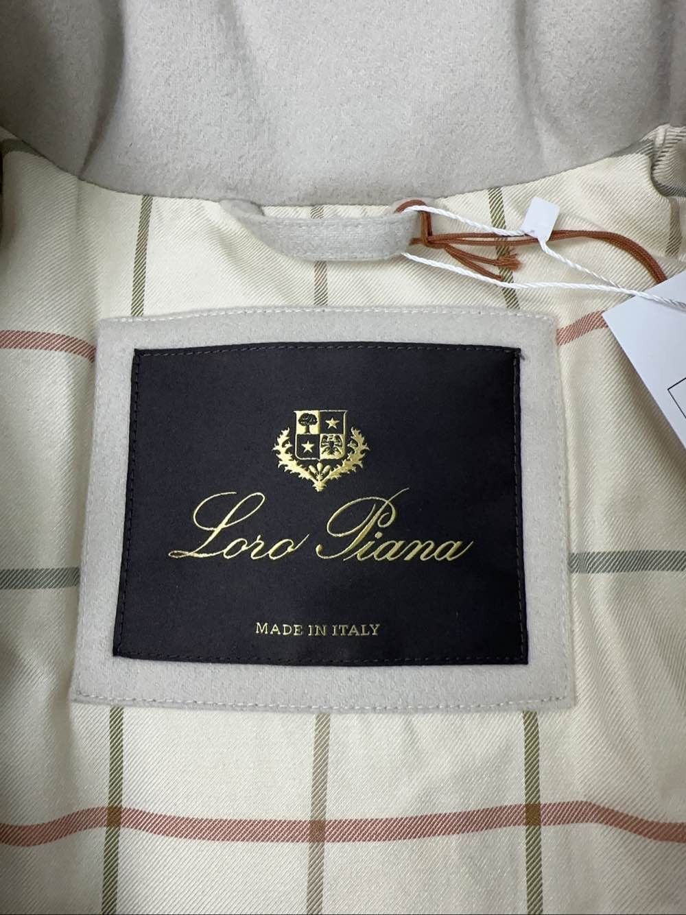 Loro Piana Beige Puffer Jacket with High Collar - XS Size US XS / EU 42 / 0 - 3 Thumbnail