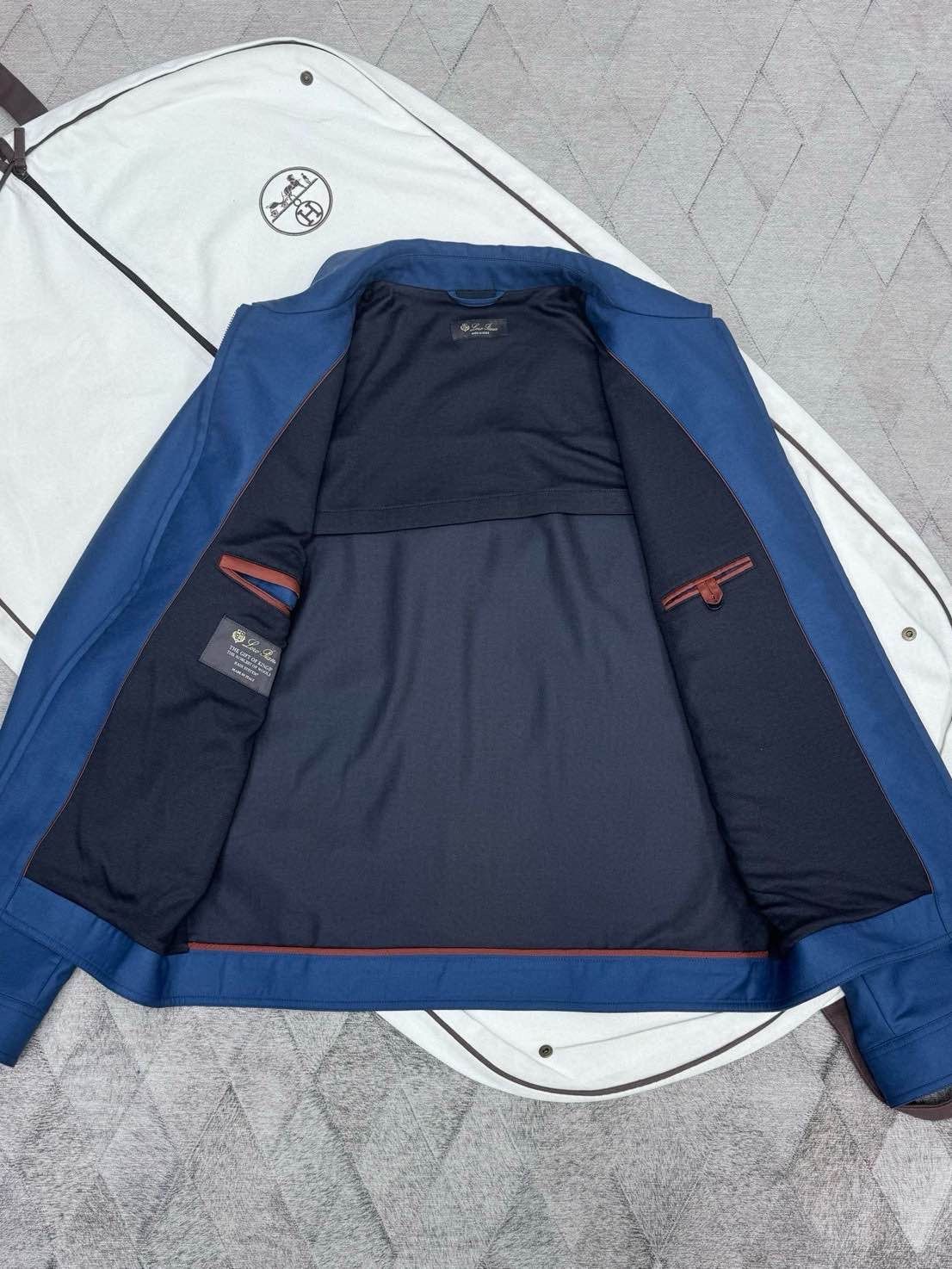 Loro Piana Blue Collared Zip-Up Light Jacket Size US M / EU 48-50 / 2 - 3 Thumbnail