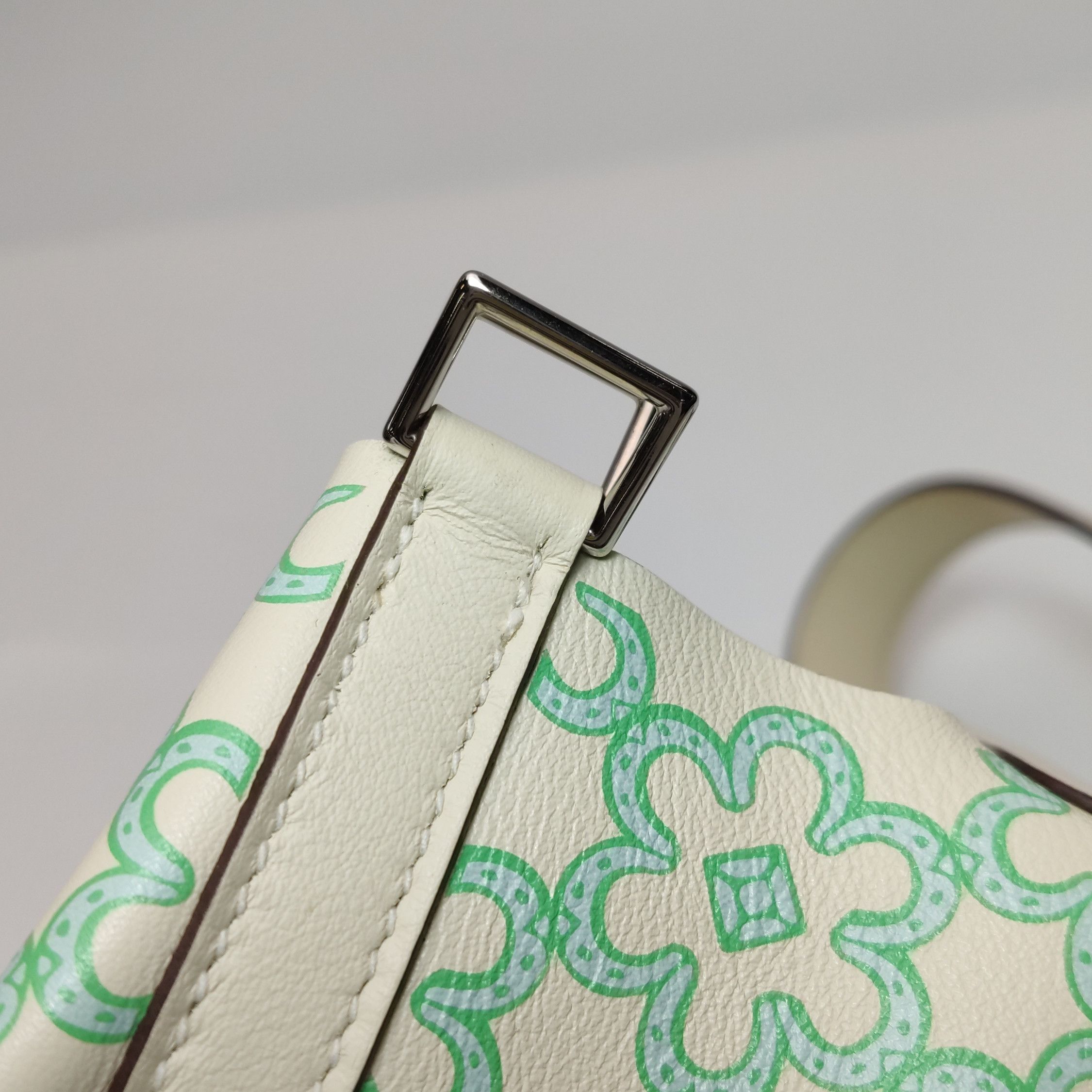 Hermes Hermes Women os Tote Bags Size ONE SIZE - 16 Thumbnail