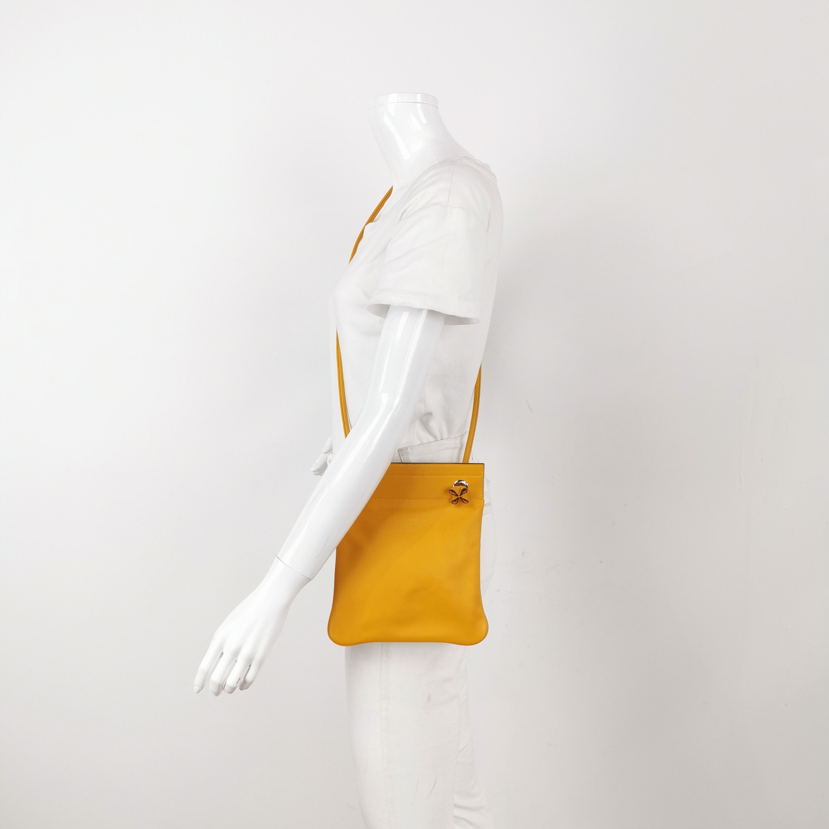 Hermes Hermes Women os Shoulder Bags Size ONE SIZE - 2 Thumbnail
