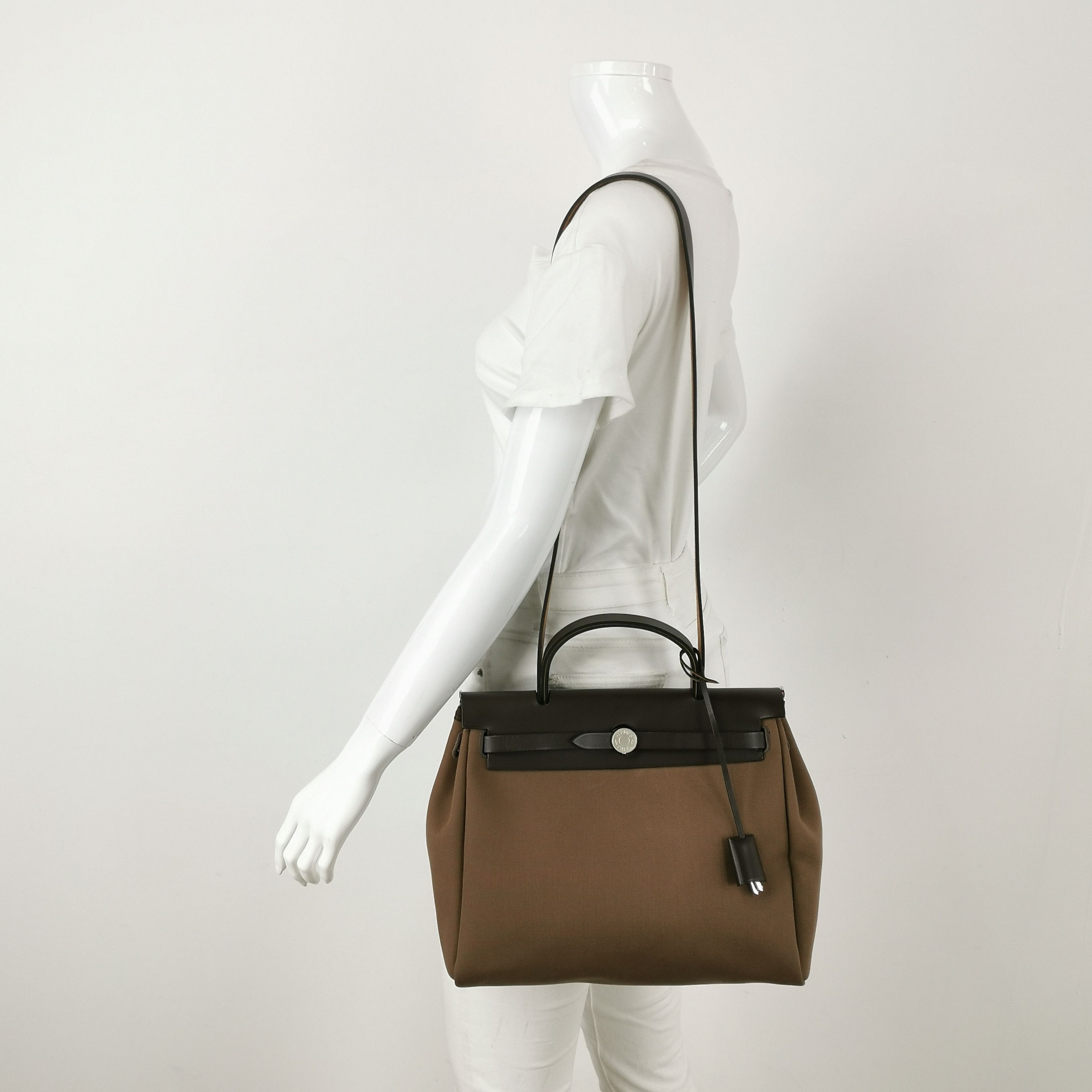 Hermes Hermes Women os Shoulder Bags Size ONE SIZE - 2 Thumbnail